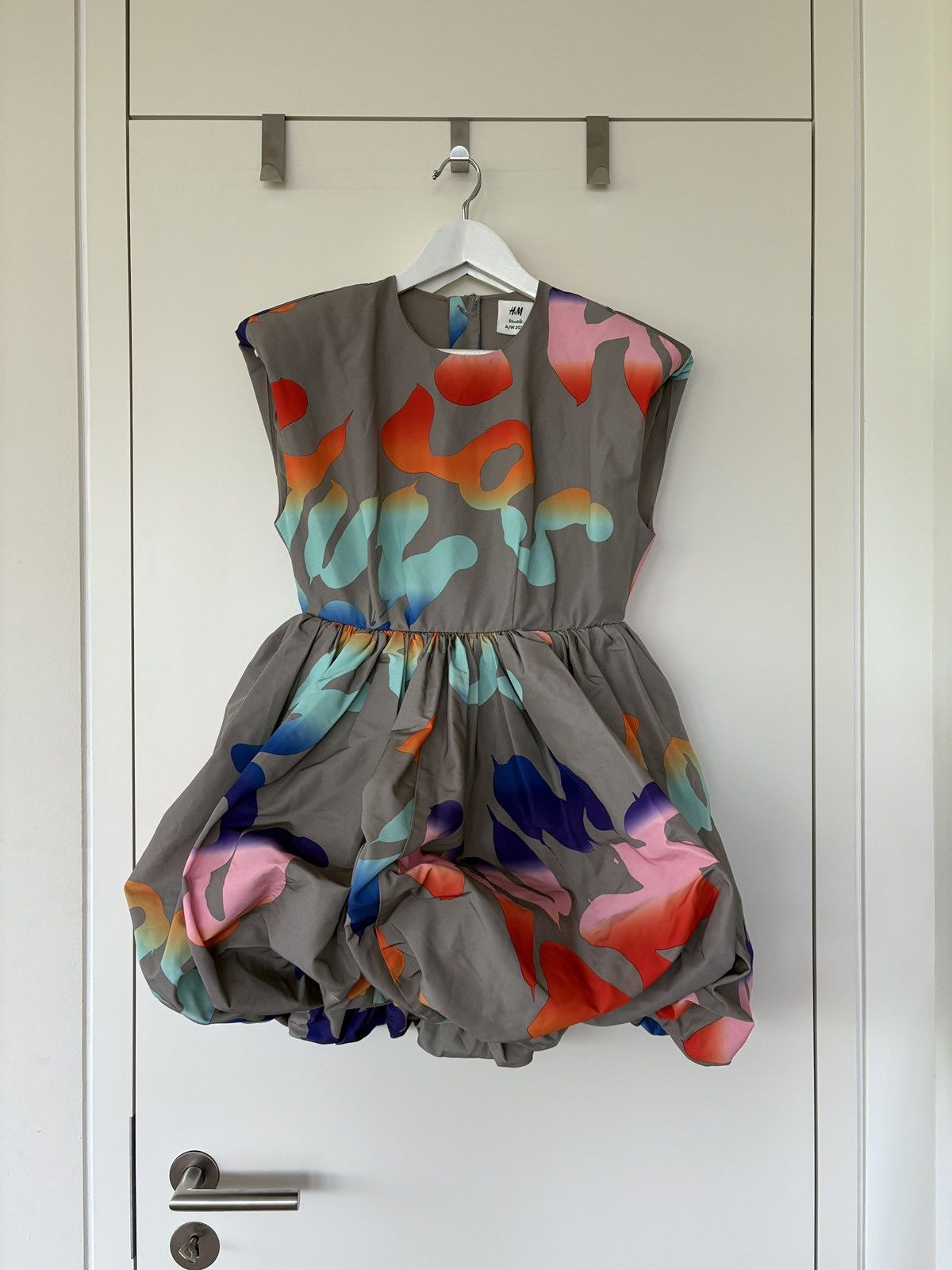 H&M Rare H&M studio 2021 graffiti dress Size S / US 4 / IT 40 - 1 Thumbnail