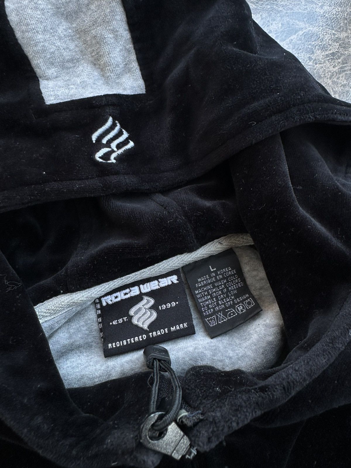 Rocawear Vintage Rocawear Velour Mens SK8 Streetwear Hoodie Sz L/XL Size US L / EU 52-54 / 3 - 6 Thumbnail
