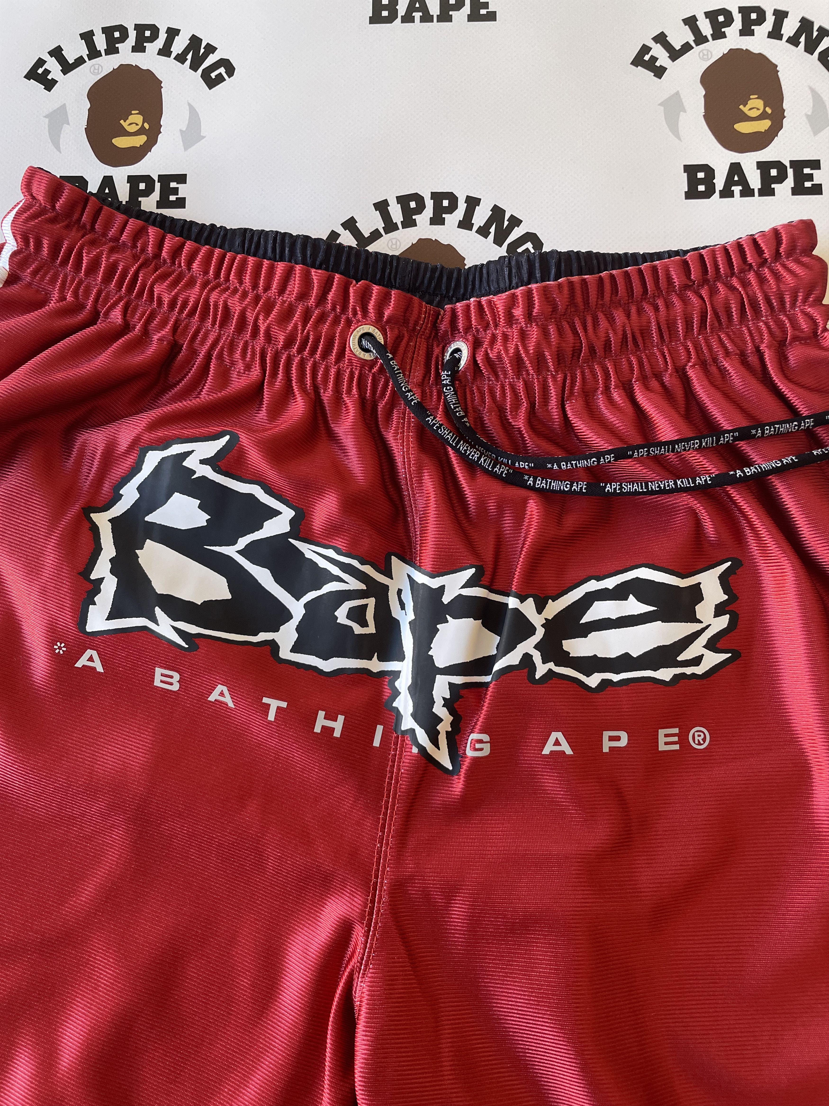 Bape BAPE REVERSIBLE BASKETBALL SHORTS Size US 36 / EU 52 - 5 Thumbnail