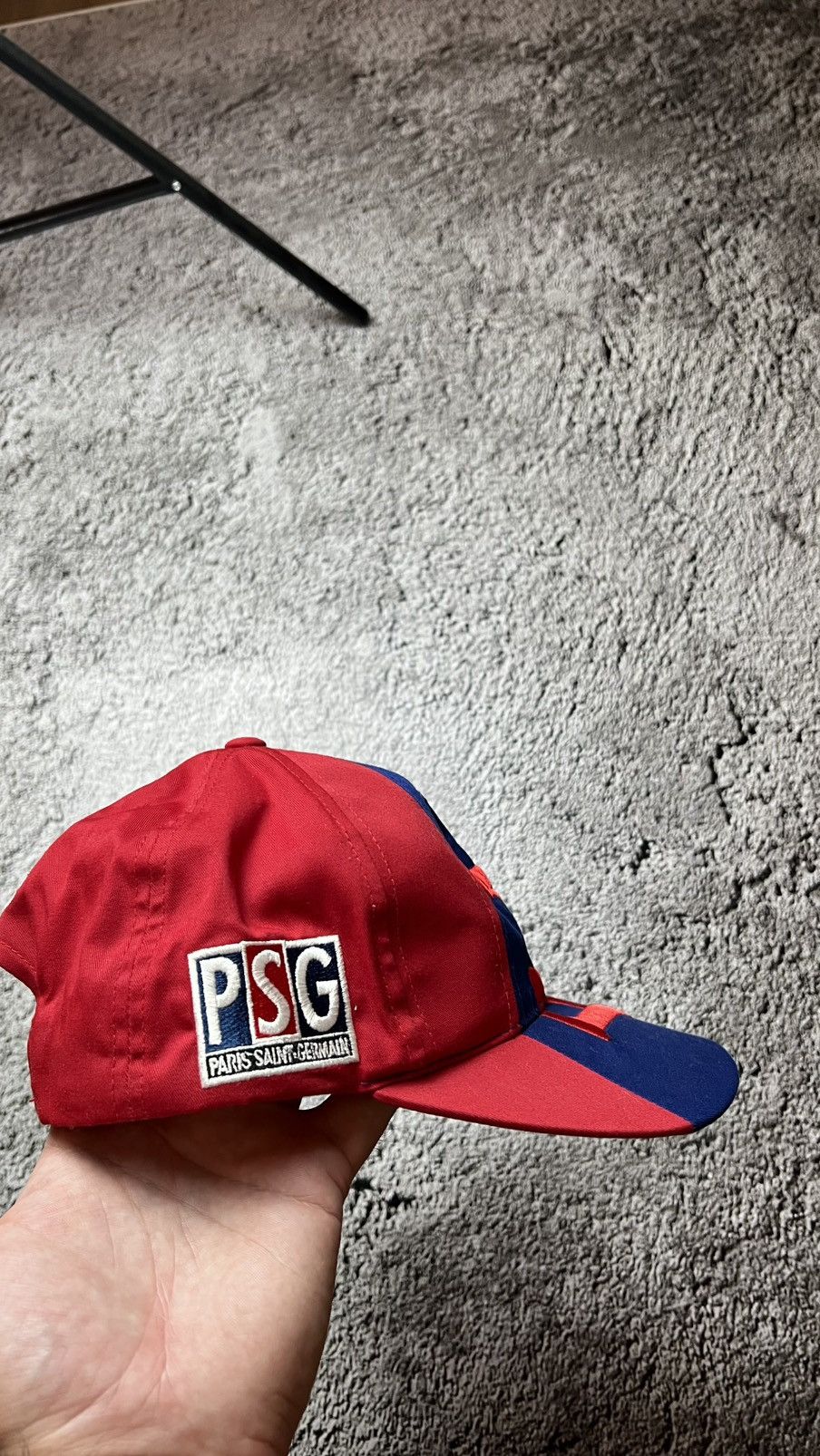 Nutmeg VTG 90’s PSG Paris Saint Germain nutmeg embrioedered hat Size ONE SIZE - 2 Thumbnail