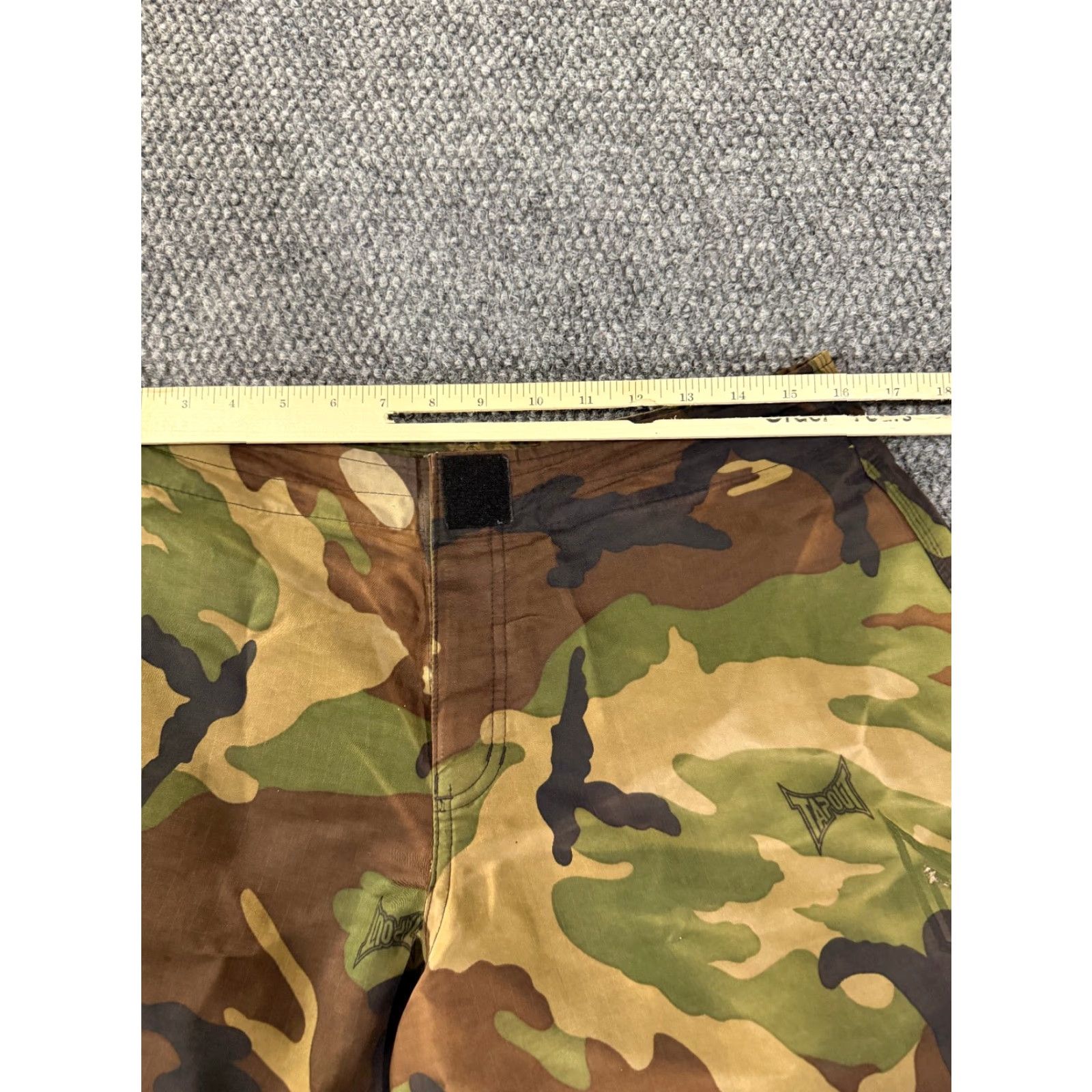 Tapout Tapout mens Medium green camouflage board shorts for MMA gym training Size US 31 - 7 Thumbnail