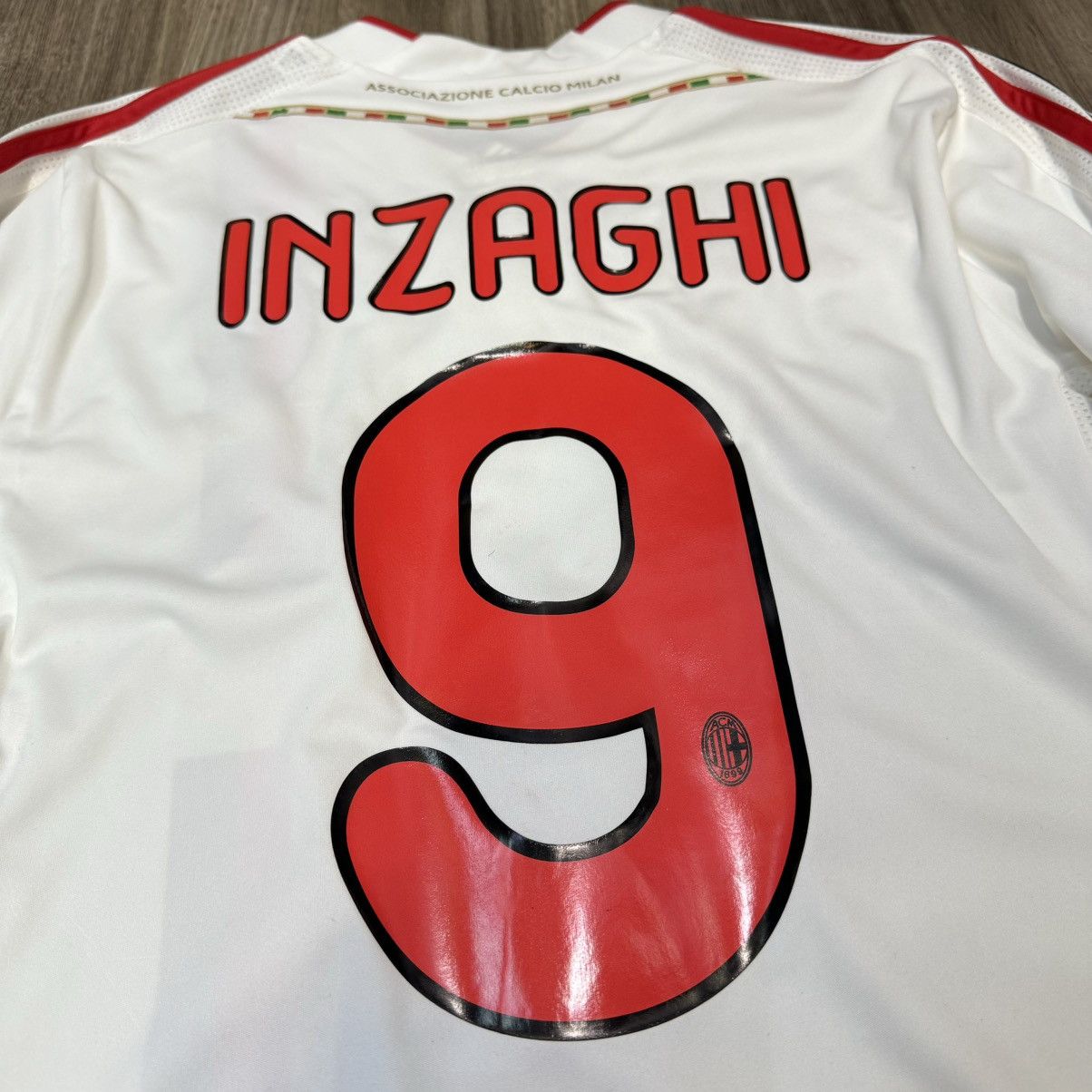 Adidas AC Milan 11/12 away shirt #9 Inzaghi Size US M / EU 48-50 / 2 - 9 Thumbnail