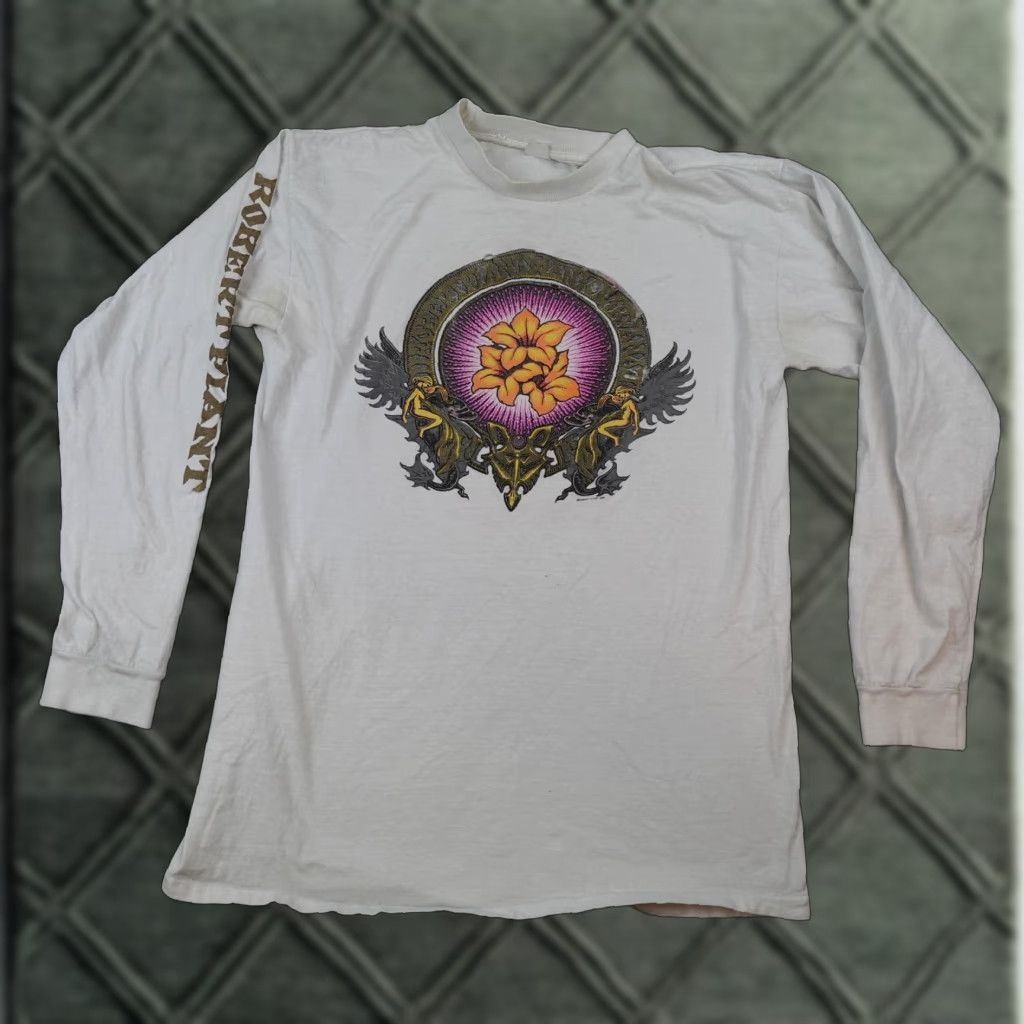Vintage VINTAGE Robert Plant Manic Nirvana Shirt Mens M White 1990 Long Sleeve 90s Features Rock Band Graphic Print Crew Neck Mens Shirt Size US M / EU 48-50 / 2 - 1 Thumbnail