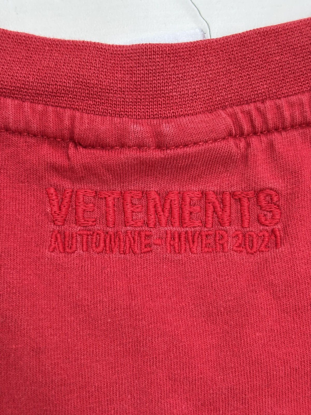 Vetements Logo Front Back T-Shirt Size US L / EU 52-54 / 3 - 8 Thumbnail
