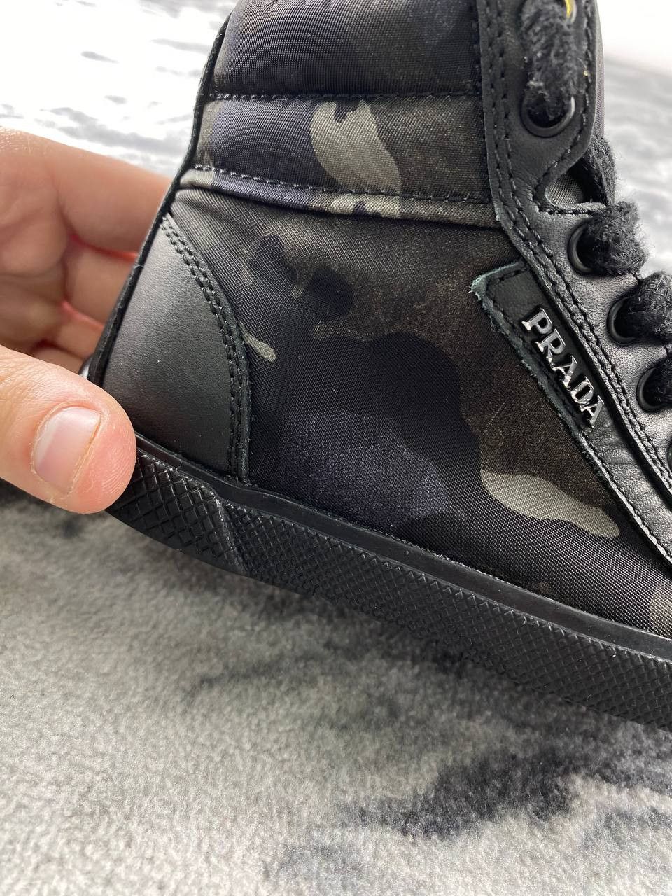 Prada Prada Camo High Top Sneakers Kids Size 24 Black Size US 5 / EU 37 - 8 Thumbnail