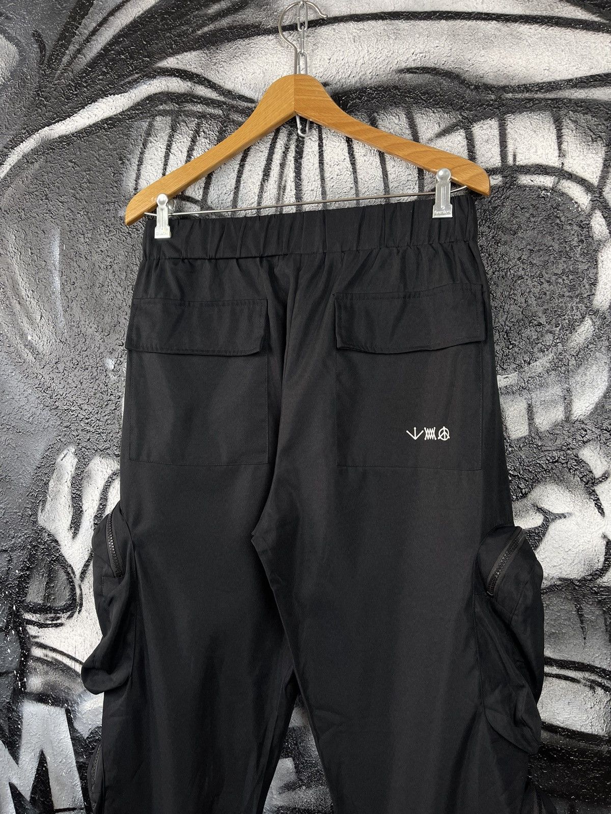 Japanese Brand Avant Garde Multipocket Cargo Pants Size M Size US 32 / EU 48 - 9 Thumbnail