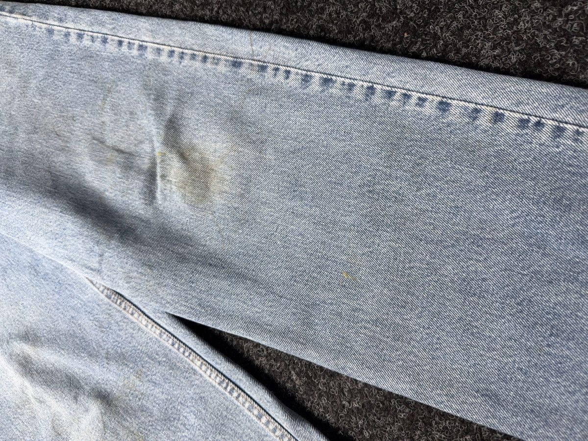 Levi's Vintage Clothing 90s Levi's 550 Distressed Dirty Relaxed Fit USA Retro Jeans Size US 35 - 3 Thumbnail