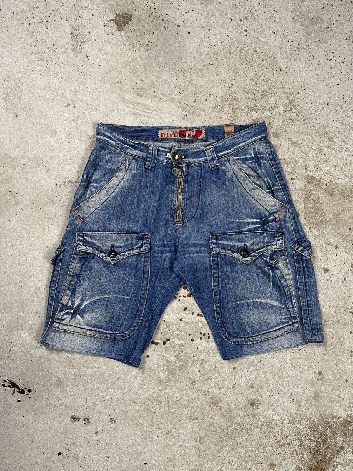 Japanese Brand Vintage Y2K Take Two Upgrade Cargo Denim Shorts Jeans Japan Size US 32 / EU 48 - 1 Thumbnail