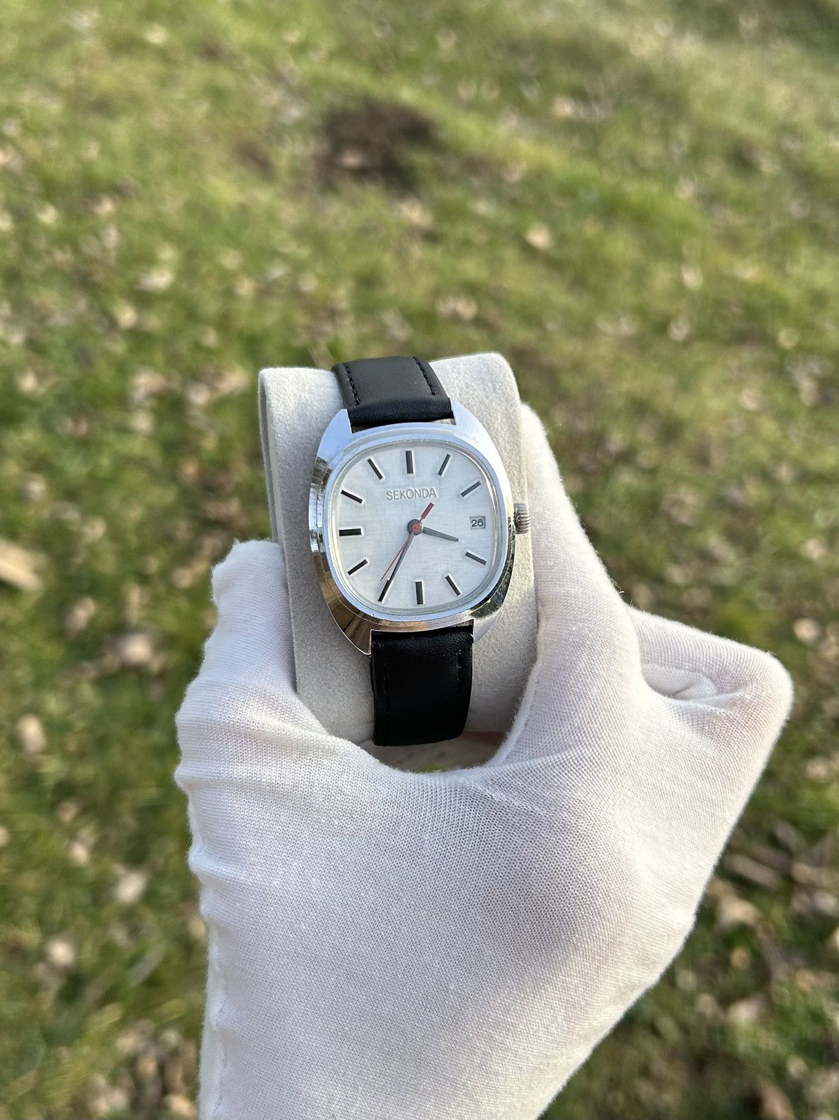 Vintage Vintage Sekonda Watch USSR Soviet Mechanical Authentic 1980s Size ONE SIZE - 3 Thumbnail