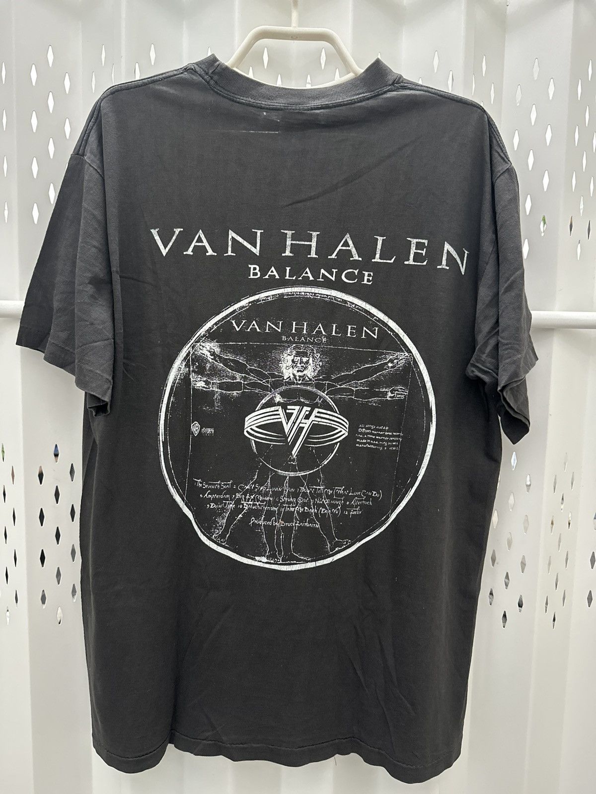 Band Tees Vintage 90’s Van Halen Balance Tour Tshirt Size US XL / EU 56 / 4 - 2 Thumbnail