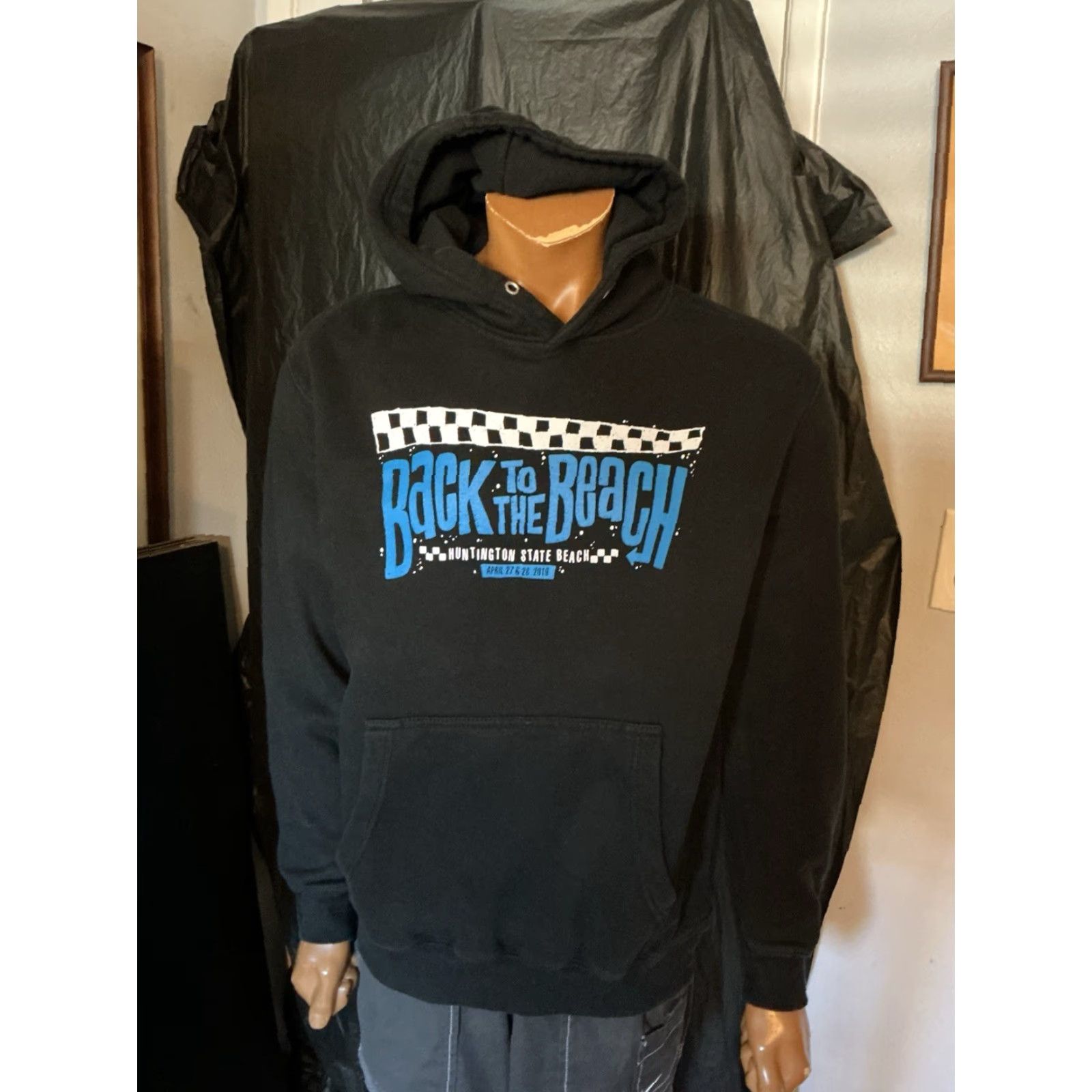 Vintage VINTAGE Back To The Beach Festival Hoodie Mens L Black Ska Punk Rock Band Pullover Size US L / EU 52-54 / 3 - 7 Thumbnail