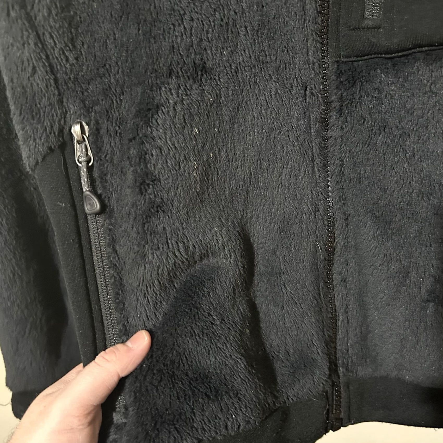 Mountain Hardwear Women’s Mountain Hardwear Monkey Fuzzy Fleece Gorpcore Jacket M Black Womens Jacket Size M / US 6-8 / IT 42-44 - 3 Thumbnail