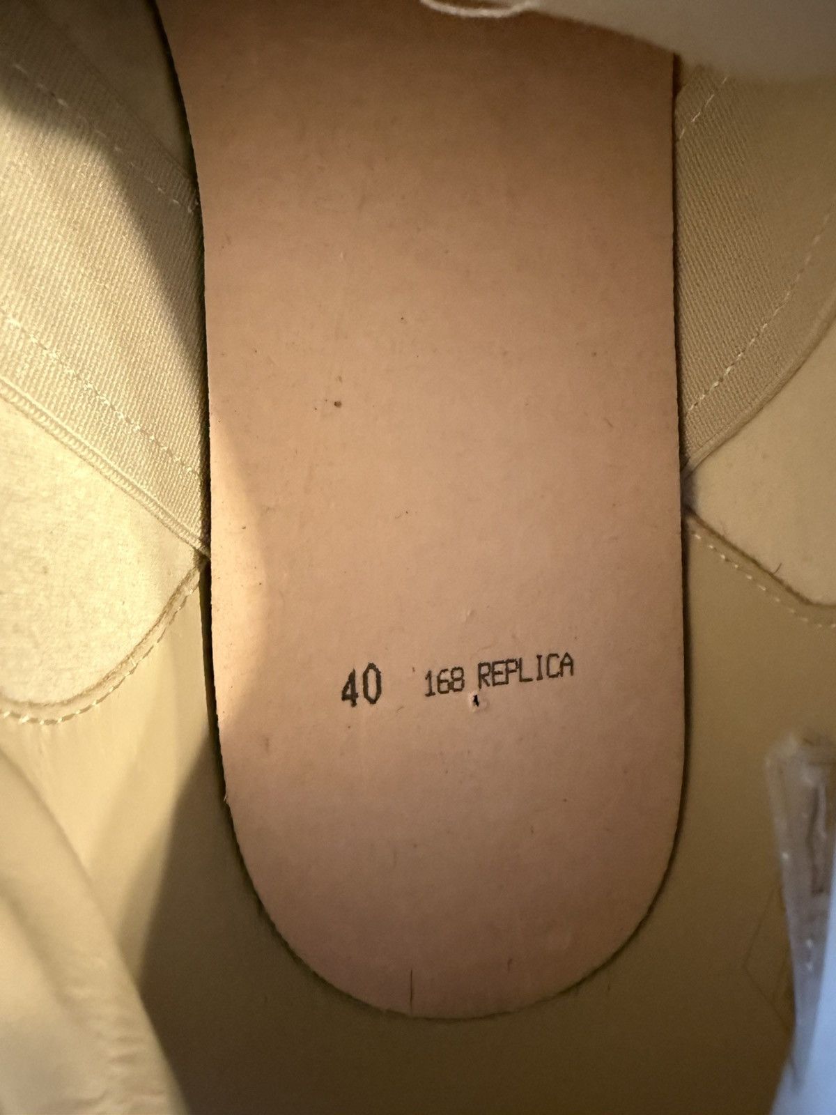 Maison Margiela Maison Margiela Replica Low Top Sneakers Women’s US10 / EU40 Size US 10 / IT 40 - 7 Thumbnail
