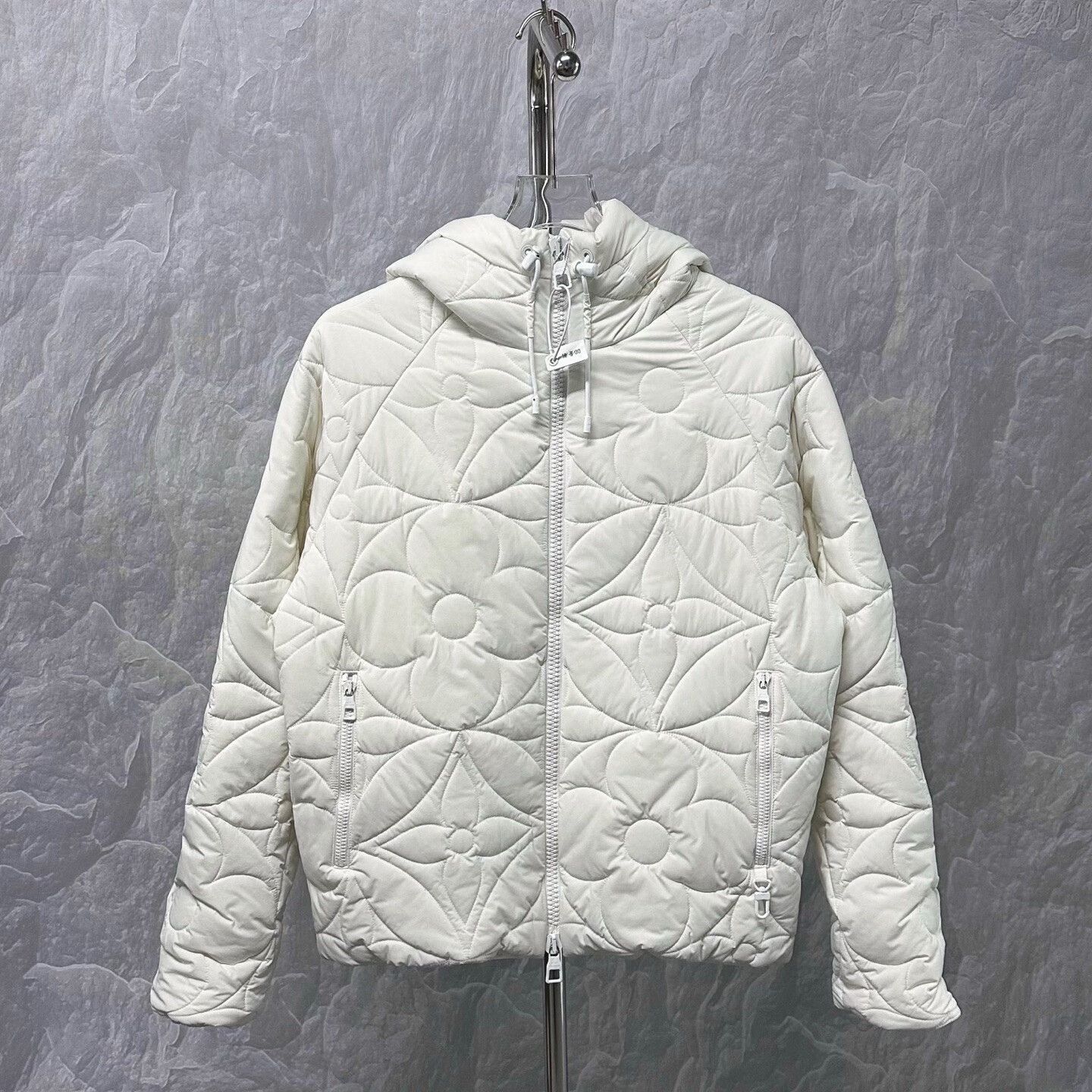 Louis Vuitton louis vuitton quilted hoodie jacket Size L / US 10 / IT 46 - 1 Thumbnail