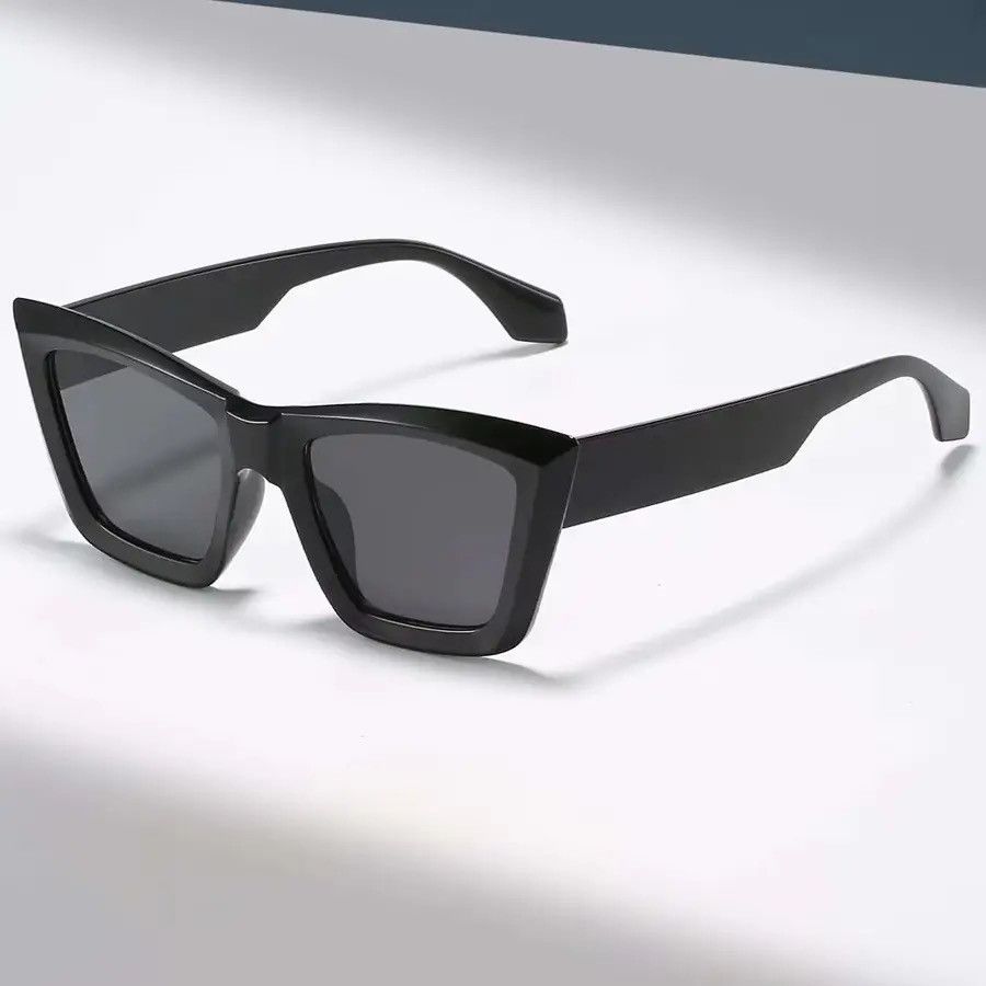 Japanese Brand × Vintage Y2K Retro Punk Style Sunglasses Vintage Size ONE SIZE - 1 Thumbnail