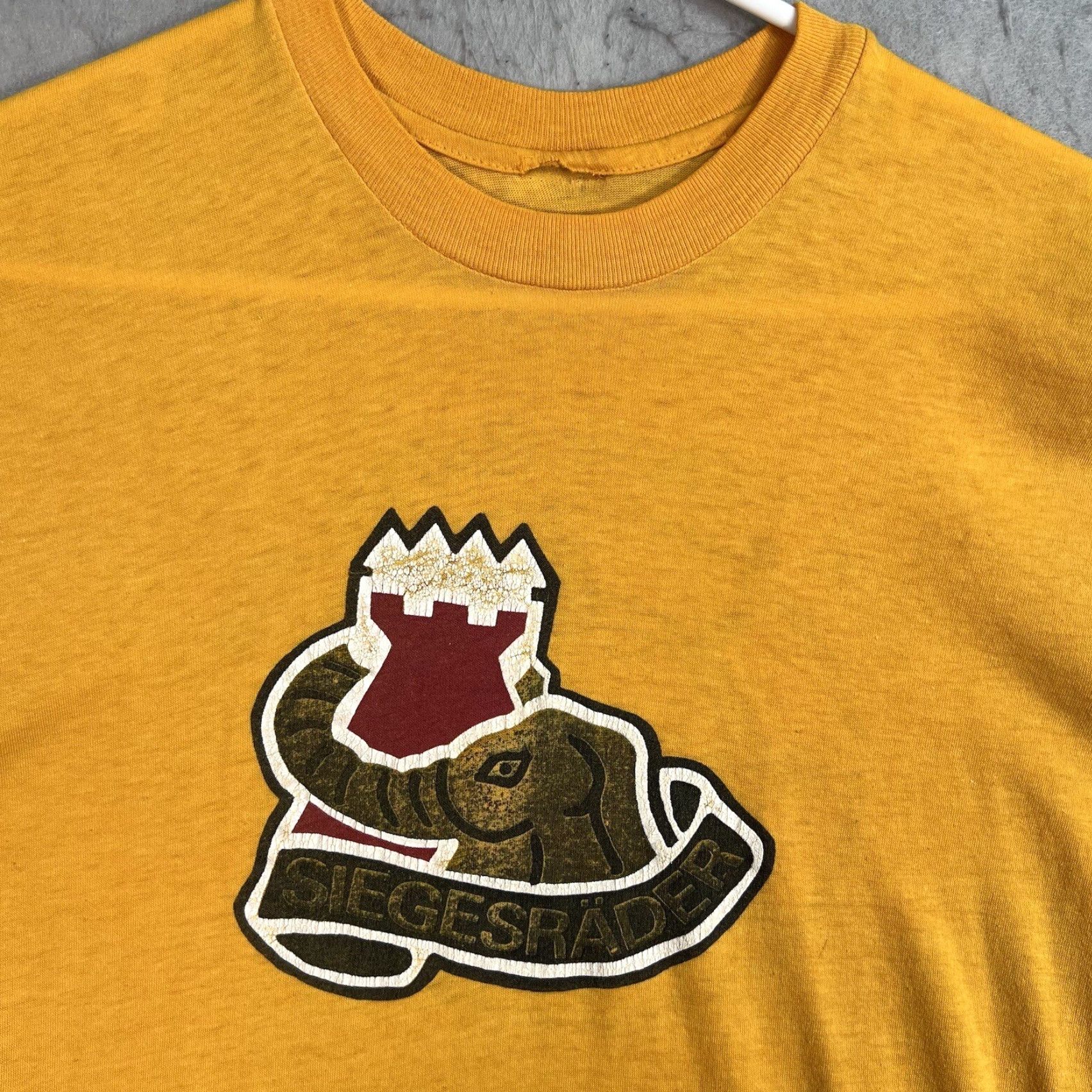 Vintage VINTAGE Siegesrader 53rd Trans Battalion Military T Shirt Adult Mens Medium Yellow 1980s Graphic Tee Mens Size US M / EU 48-50 / 2 - 5 Thumbnail