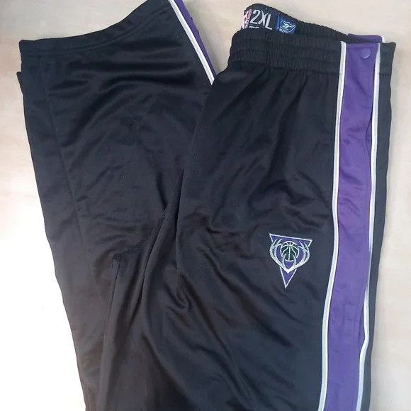 image of NBA x Reebok Ds Vintage Reebok Authentic Milwaukee Bucks Sweatpants in Black/Purple, Men's (Size 38