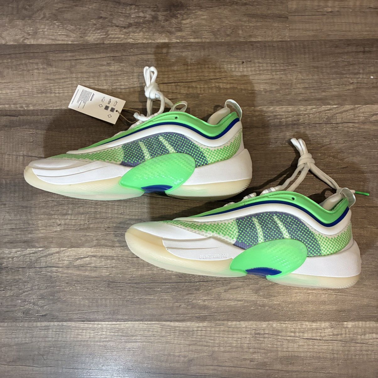 Adidas Size 9 - Mens Adidas D.O.N Issue 6 Metamorphosis Shoes Size US 9 / EU 42 - 4 Thumbnail