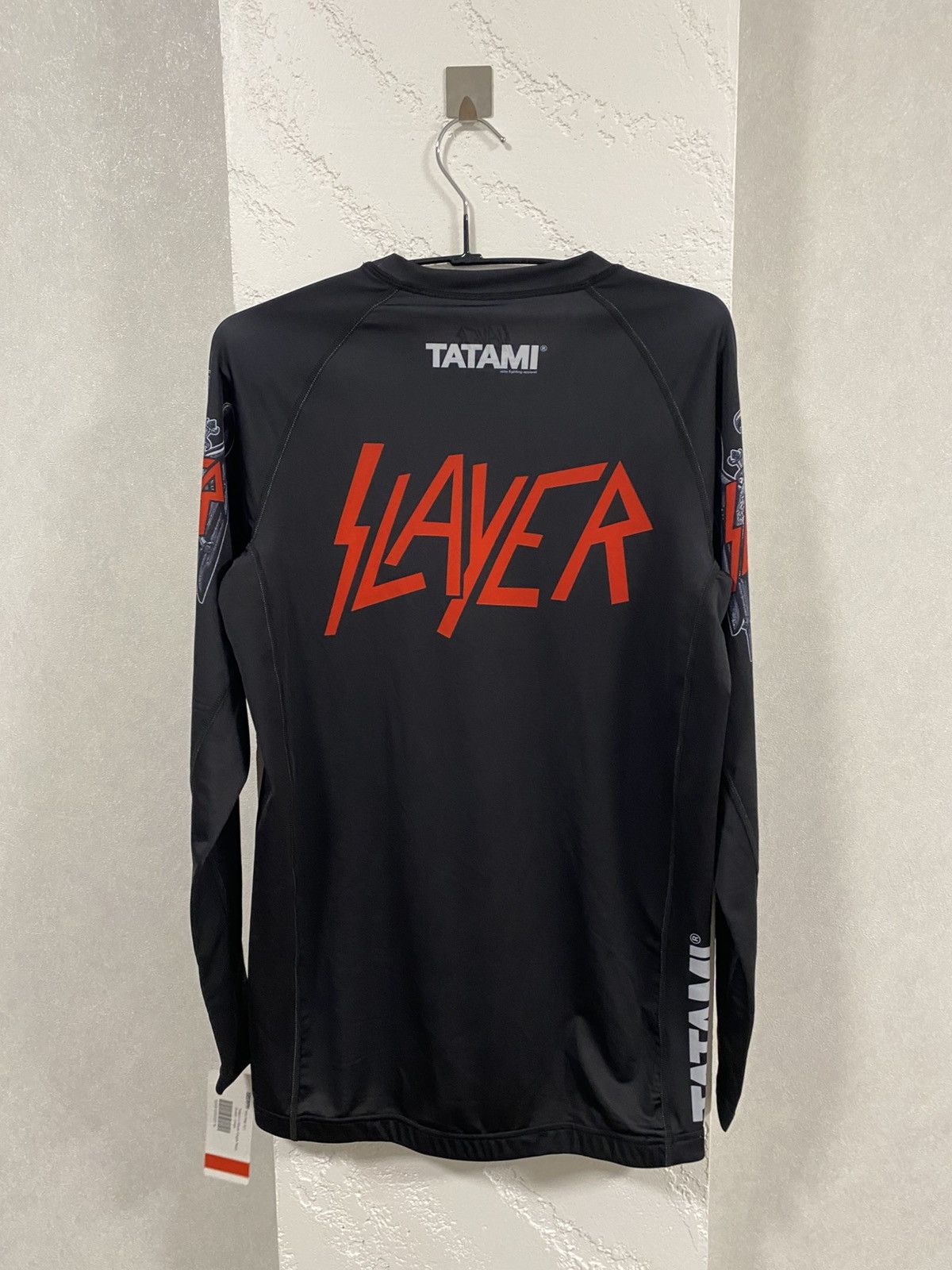 Slayer Slayer Tatami 2018 UFC MMA Long Sleeve Jersey Size: L Size US L / EU 52-54 / 3 - 10 Thumbnail