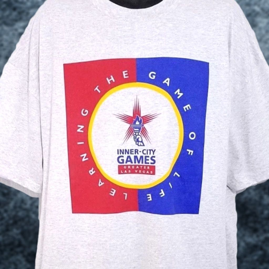 Hanes VINTAGE Hanes Las Vegas Inner City Games T Shirt Mens 2XL Gray 90s Game Of Life Shirt Size US XXL / EU 58 / 5 - 1 Thumbnail