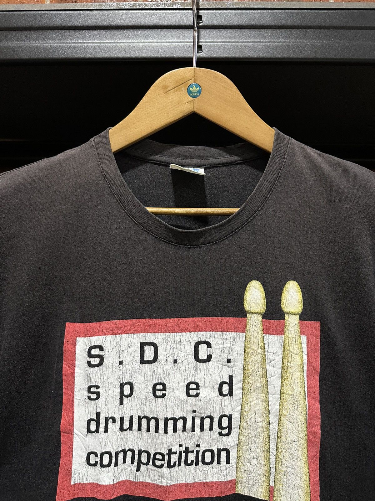 Band Tees × Vintage Vintage 90s SDC Speed Drumming Competition Sun Faded Tee Size US XL / EU 56 / 4 - 3 Thumbnail