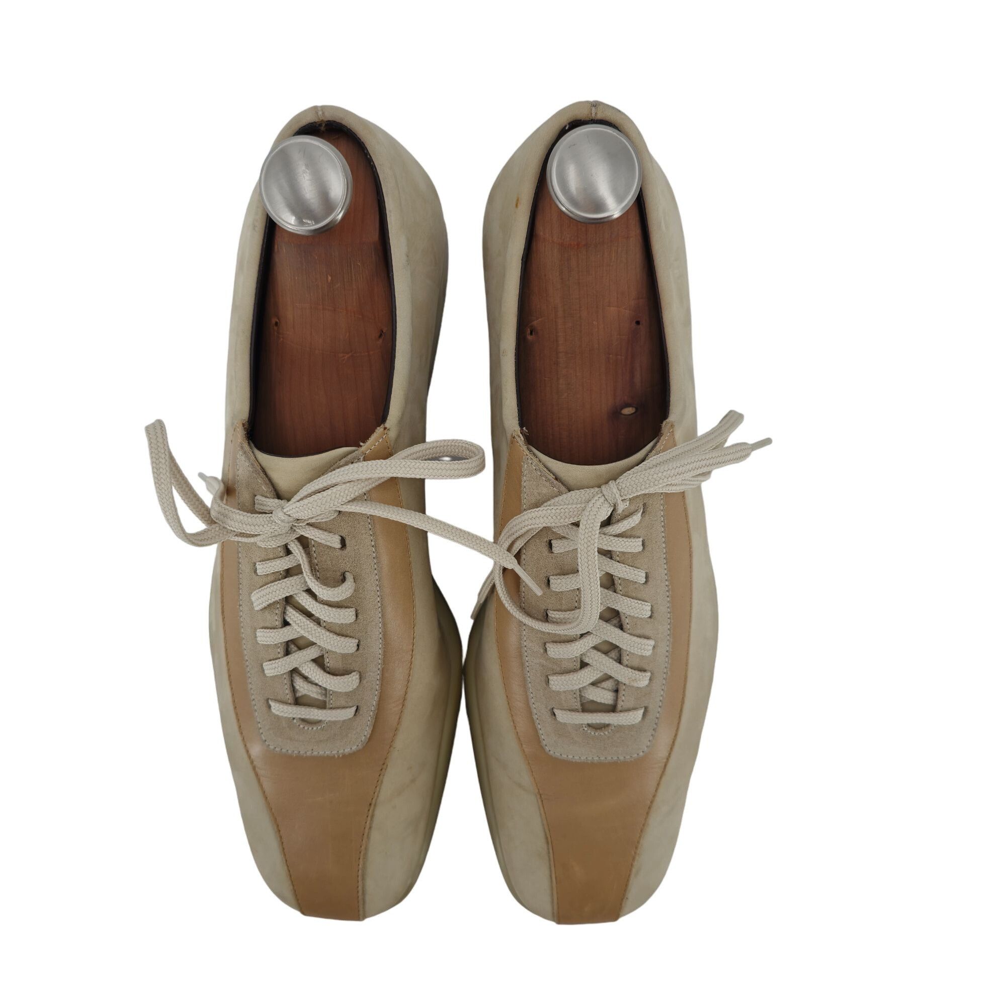 Salvatore Ferragamo Vintage Salvatore Ferragamo Sneaker Men 11 Beige Tan Leather Size US 11 / EU 44 - 2 Thumbnail