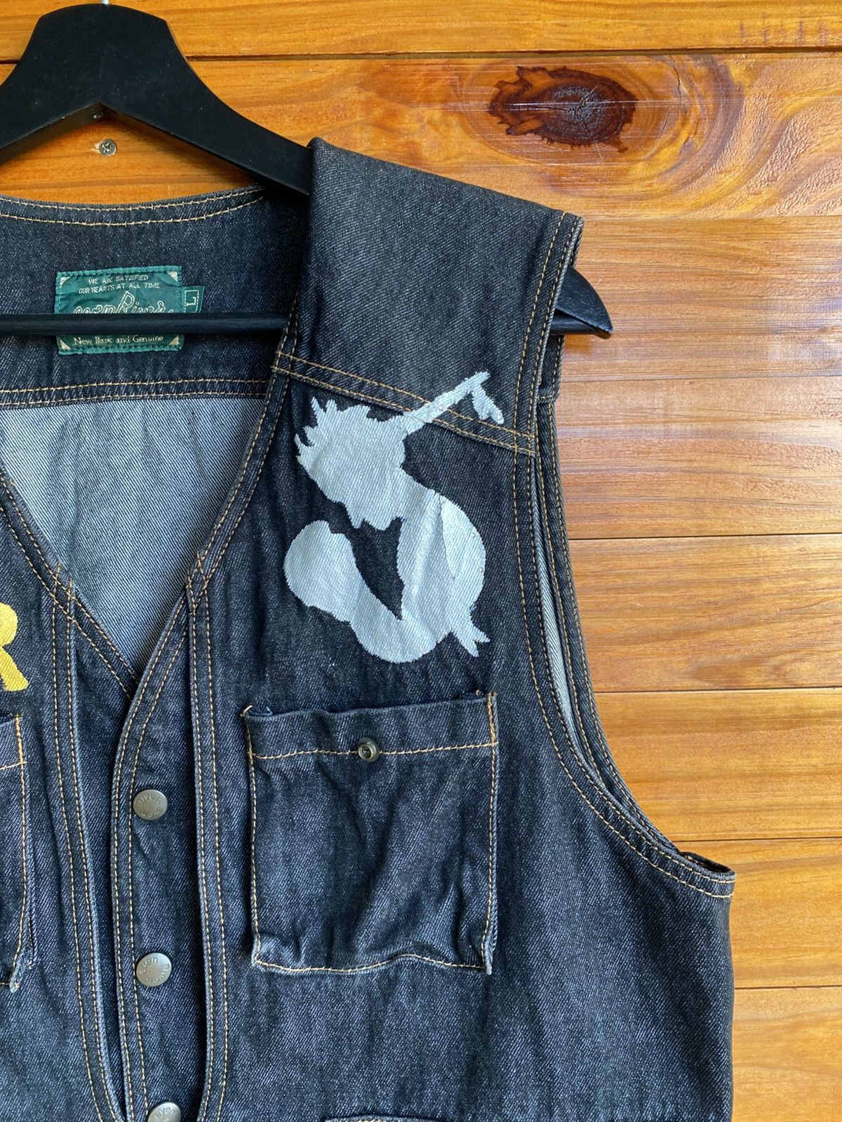 Japanese Brand Vintage Japanese Denim Vest WSR Muay Thai Gym Hand-Painted Size US L / EU 52-54 / 3 - 6 Thumbnail