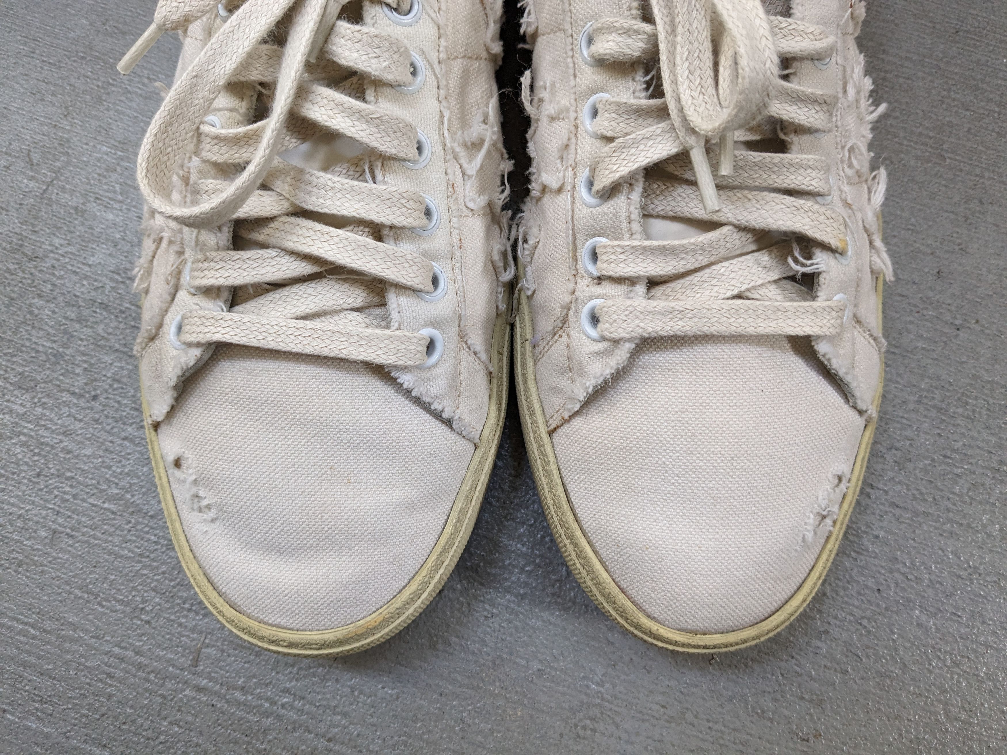 Saint Laurent Paris Saint Laurent SL06 7 40 White Canvas Stars SLP Low Tops Size US 7 / EU 40 - 6 Thumbnail