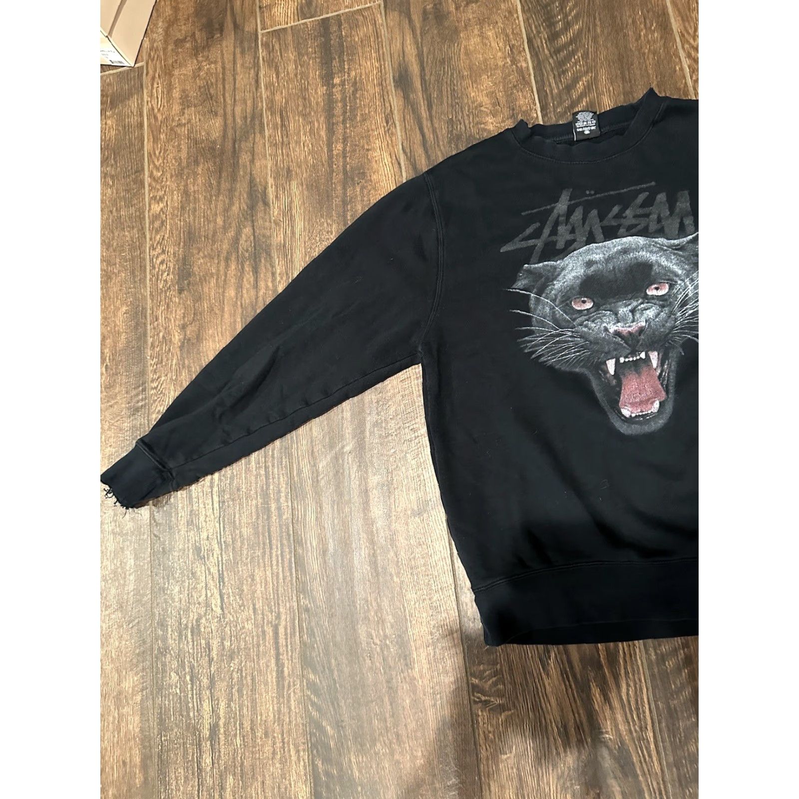 Vintage Stussy VTG Black Panther Graphic Spellout Crewneck Sweatshirt M Black USA Mens Distressed Size US 31 - 3 Thumbnail