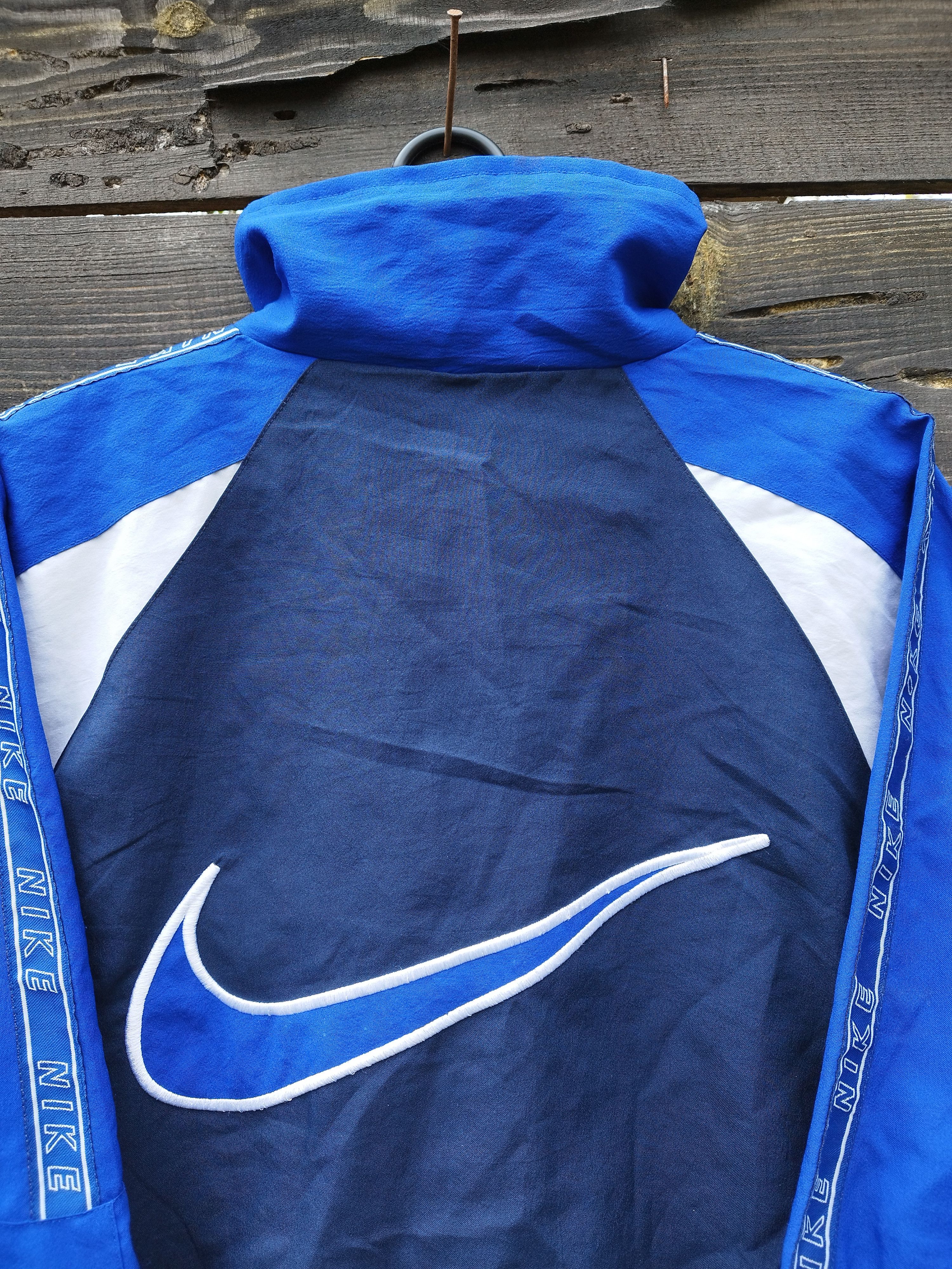 Nike Vintage Nike Big Swoosh Windbreaker Made in USA Jacket 90s Size US M / EU 48-50 / 2 - 4 Thumbnail