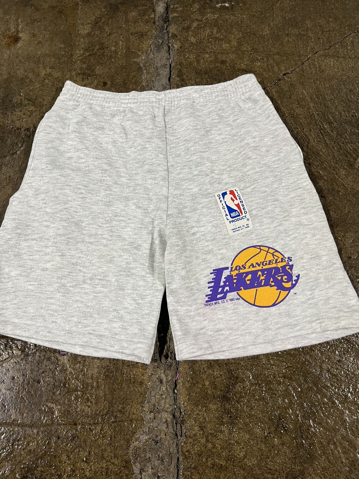 NBA × Vintage Crazy Vintage 90s Los Angeles NBA Shorts Essential Rare NWT Size US 26 / EU 42 - 3 Thumbnail