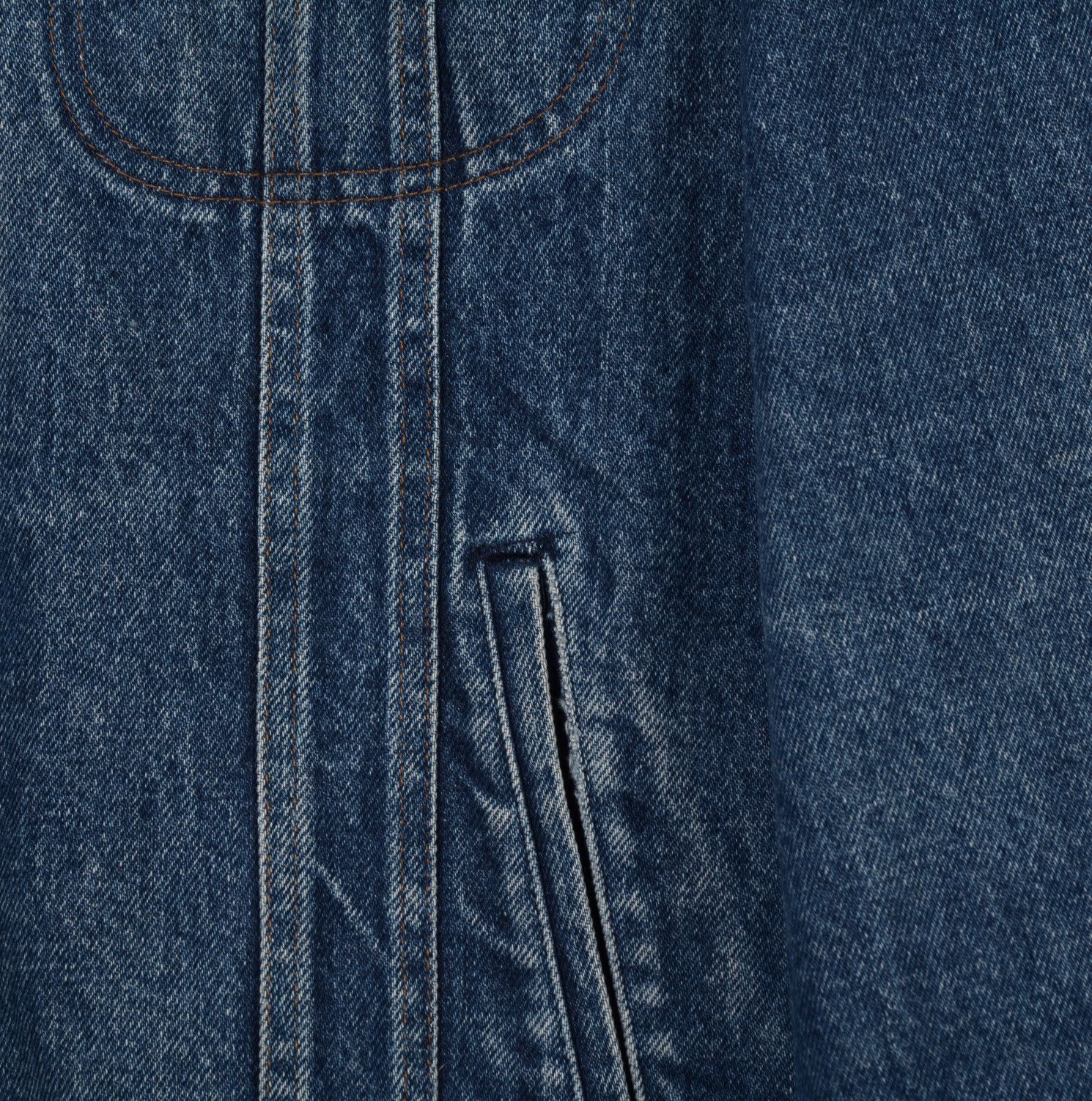 Lee Vintage denim trucker jacket by Lee Riders USA 1980 (2324) Size US L / EU 52-54 / 3 - 9 Thumbnail