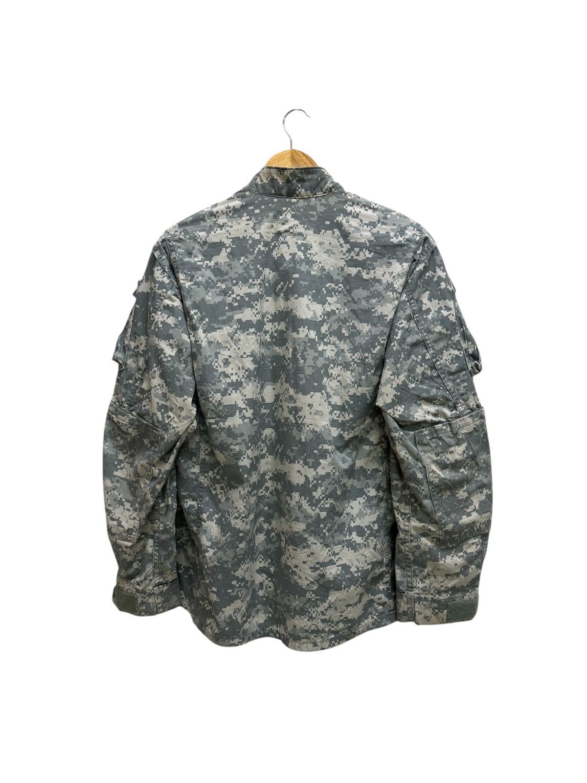 Vintage Vintage US AIRFORCE COAT,ARMY COMBAT UNIFORM ZIP UP Size US M / EU 48-50 / 2 - 2 Thumbnail
