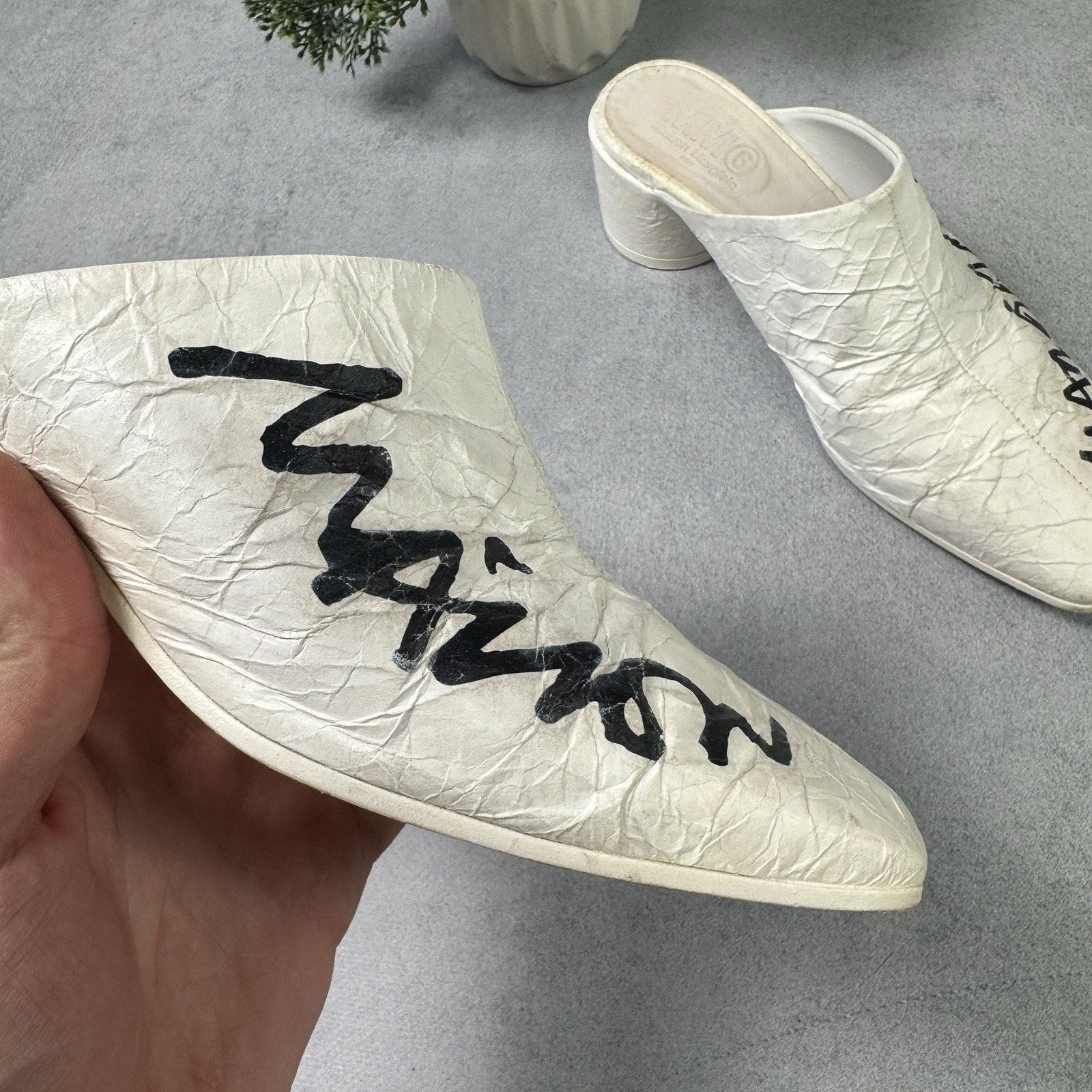 Maison Margiela Maison Margiela MM6 Mules White Size 37 Clogs US 7 Size US 7 / IT 37 - 17 Thumbnail