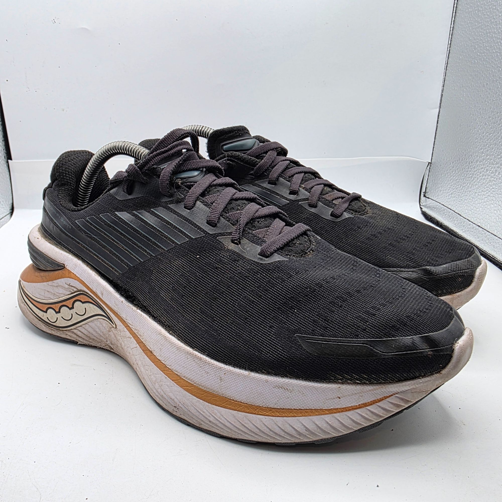 Saucony Saucony Endorphin Shift 3 Mens Size 9.5 Black Goldstruck Sho Size US 9.5 / EU 42-43 - 1 Thumbnail