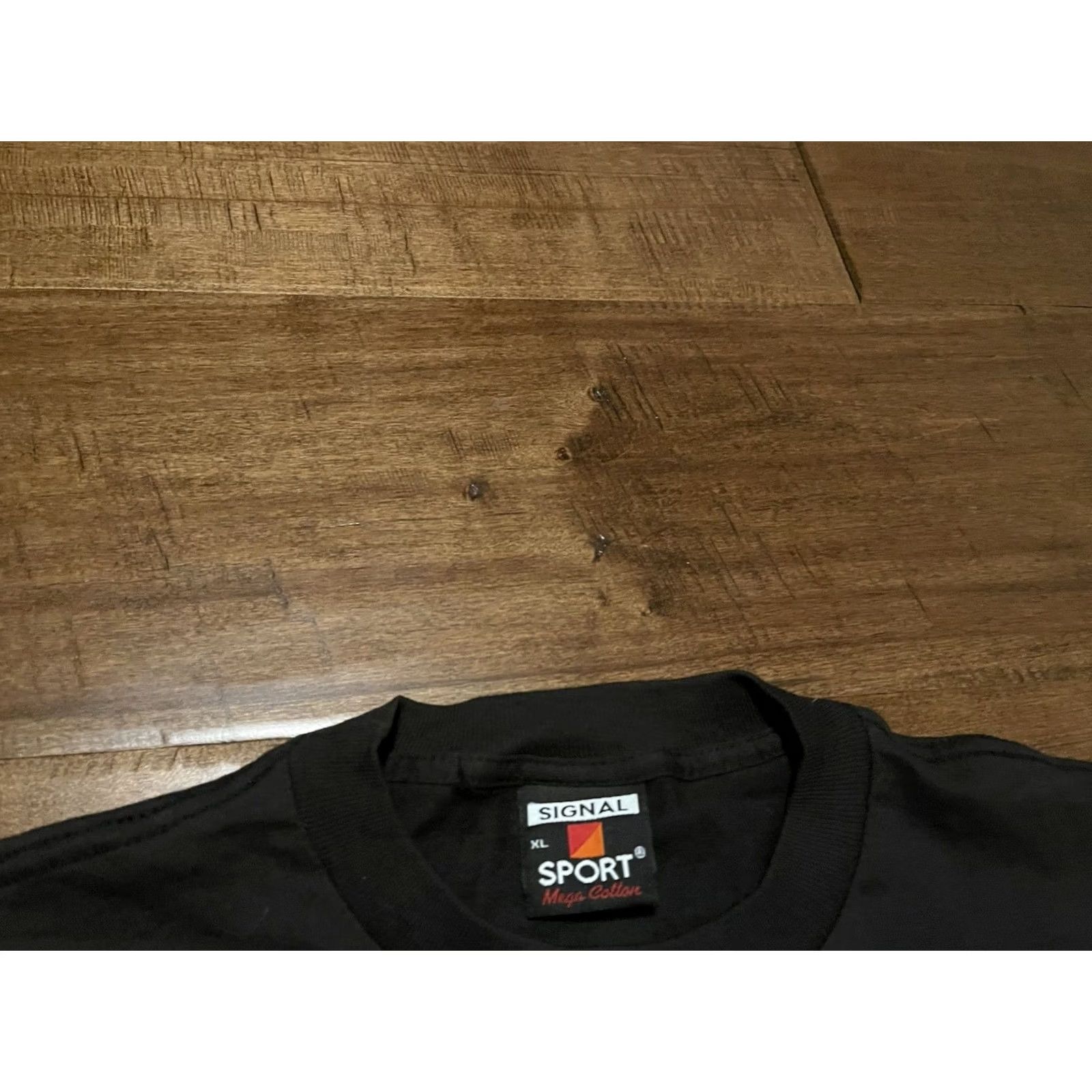 Vintage VINTAGE Signal Endangered Wolf Center Wild Canid Survival All Over T-Shirt Adult XL Black 90s Mens Size US XL / EU 56 / 4 - 5 Thumbnail