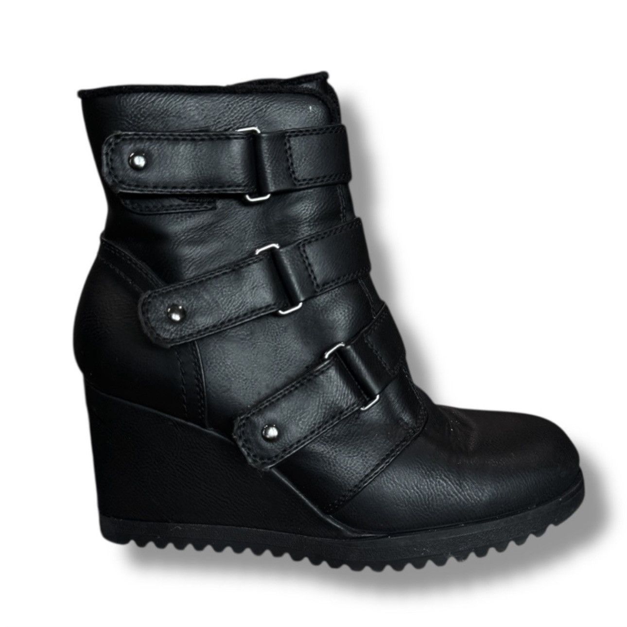Other Vintage Black Leather Wedge Embellished Studded Sneakers Size US 6 / IT 36 - 6 Thumbnail