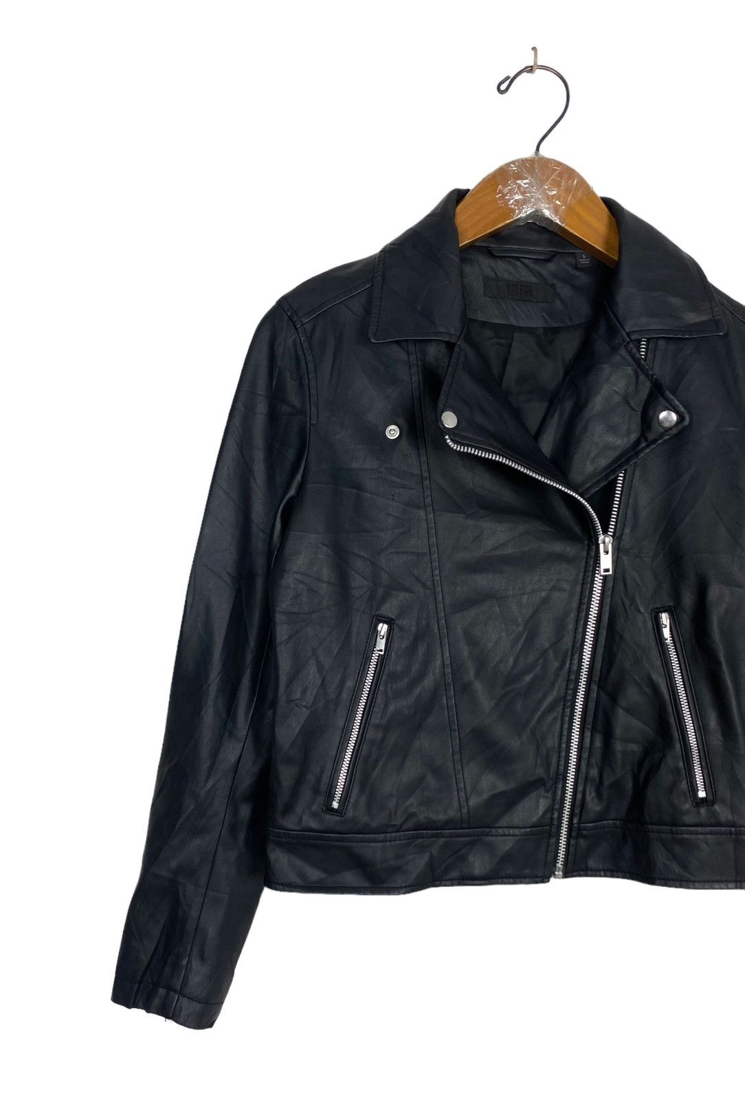 Uniqlo Rare‼️ Uniqlo Pu Leather Biker Jacket Size S / US 4 / IT 40 - 2 Thumbnail