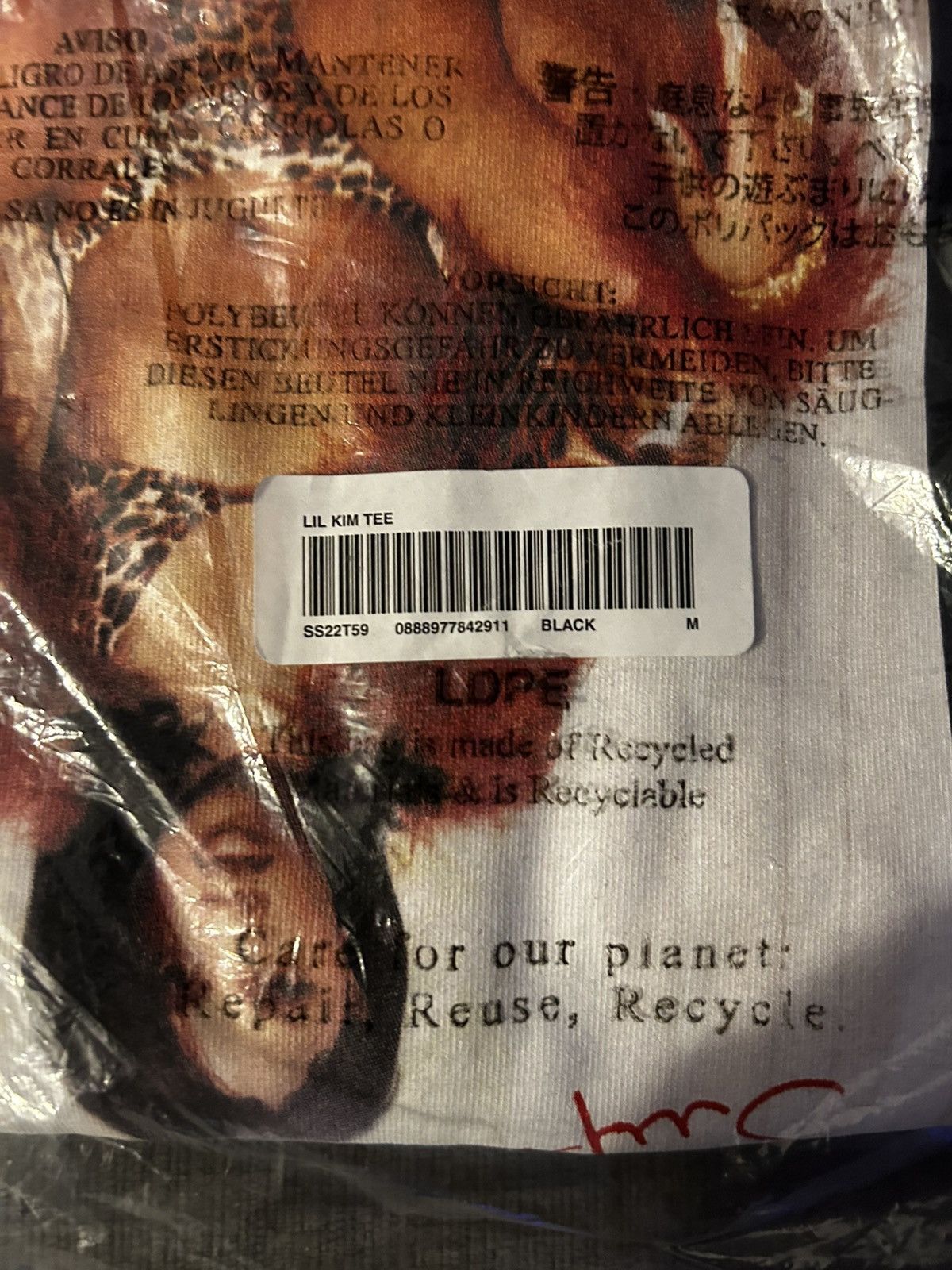 Supreme Supreme Lil Kim Tee “ Black” Size US M / EU 48-50 / 2 - 4 Thumbnail