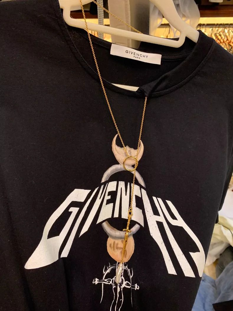 Givenchy Givenchy Black T-Shirt Size US M / EU 48-50 / 2 - 2 Thumbnail
