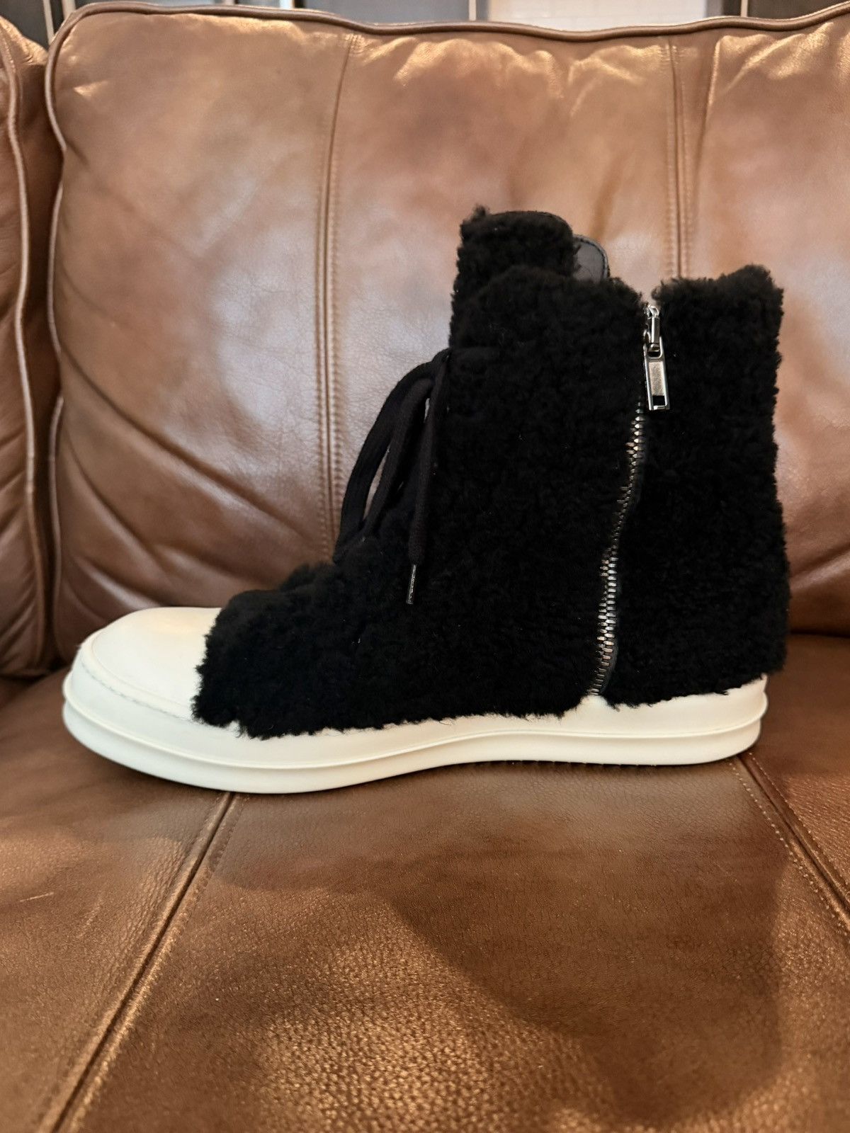 Rick Owens Rick Owens Shearling Lamb Ramones High 44.5 Black Milk Size US 11.5 / EU 44-45 - 5 Thumbnail