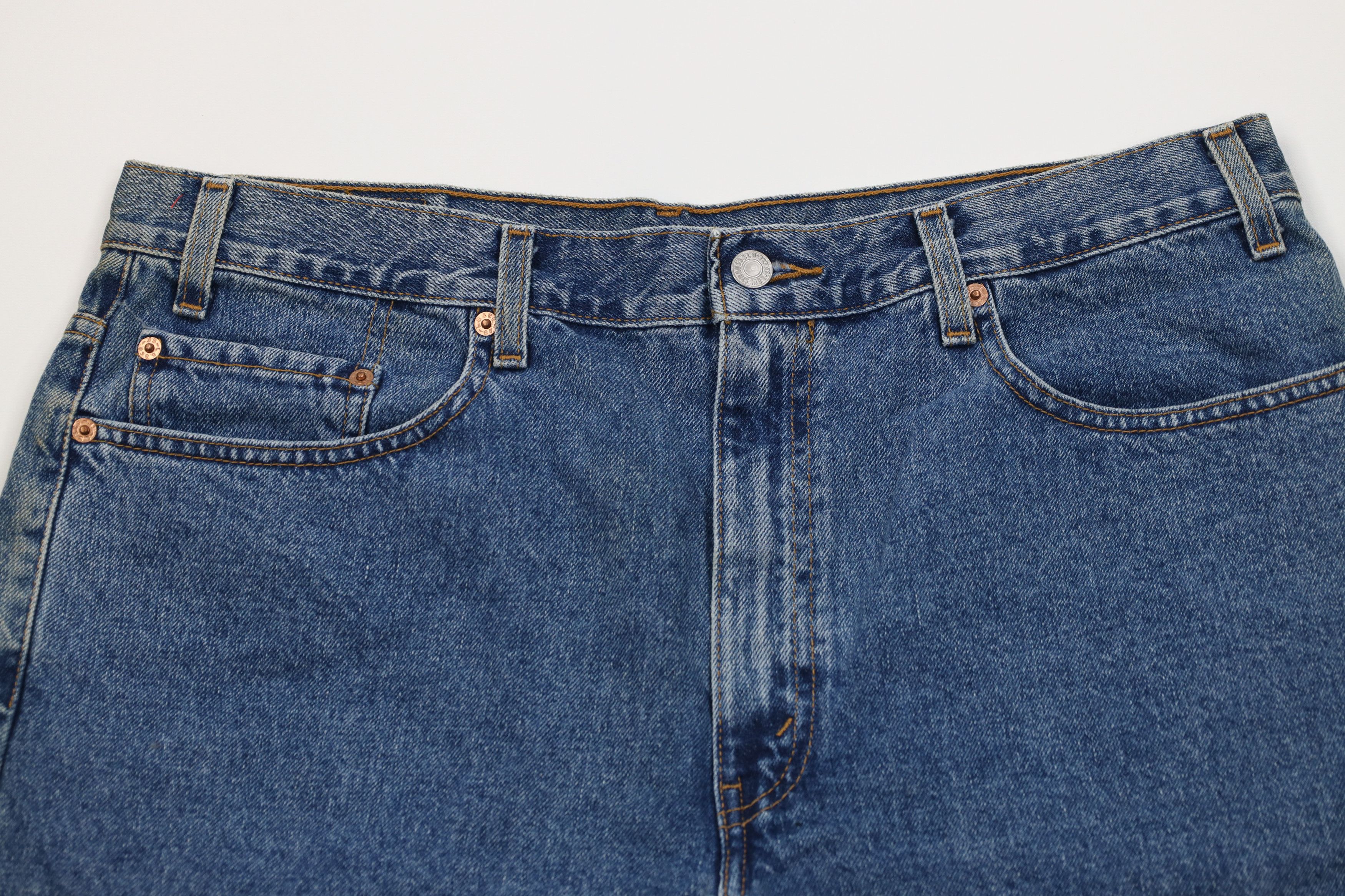 Levi's Vintage 90s Levis 550 Fit Denim Jean Shorts Jorts Blue Size US 38 / EU 54 - 2 Thumbnail
