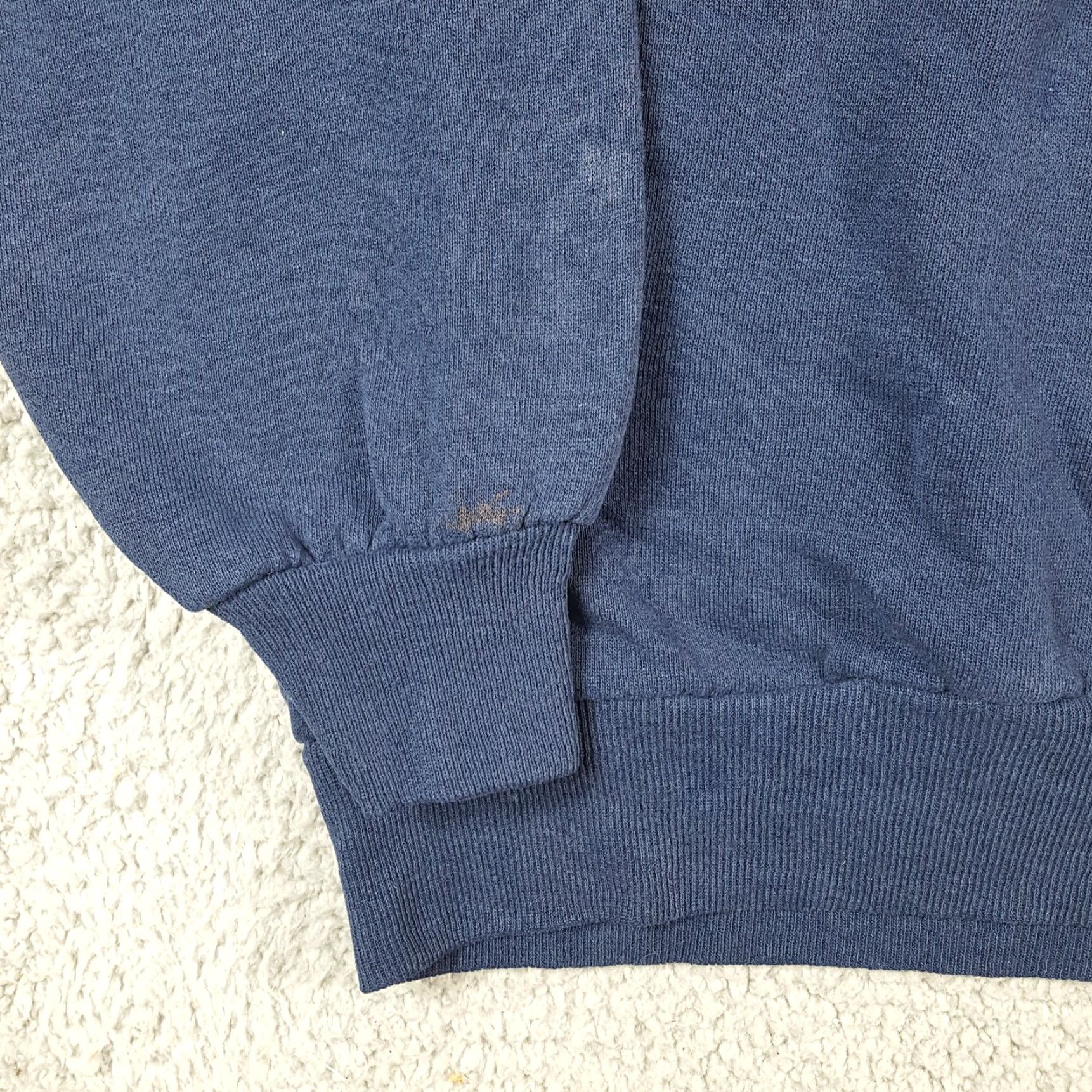 Jerzees VINTAGE Notre Dame Fighting Irish Football XL Pullover Crewneck Sweatshirt Mens XL Blue 90s Size US XL / EU 56 / 4 - 4 Thumbnail