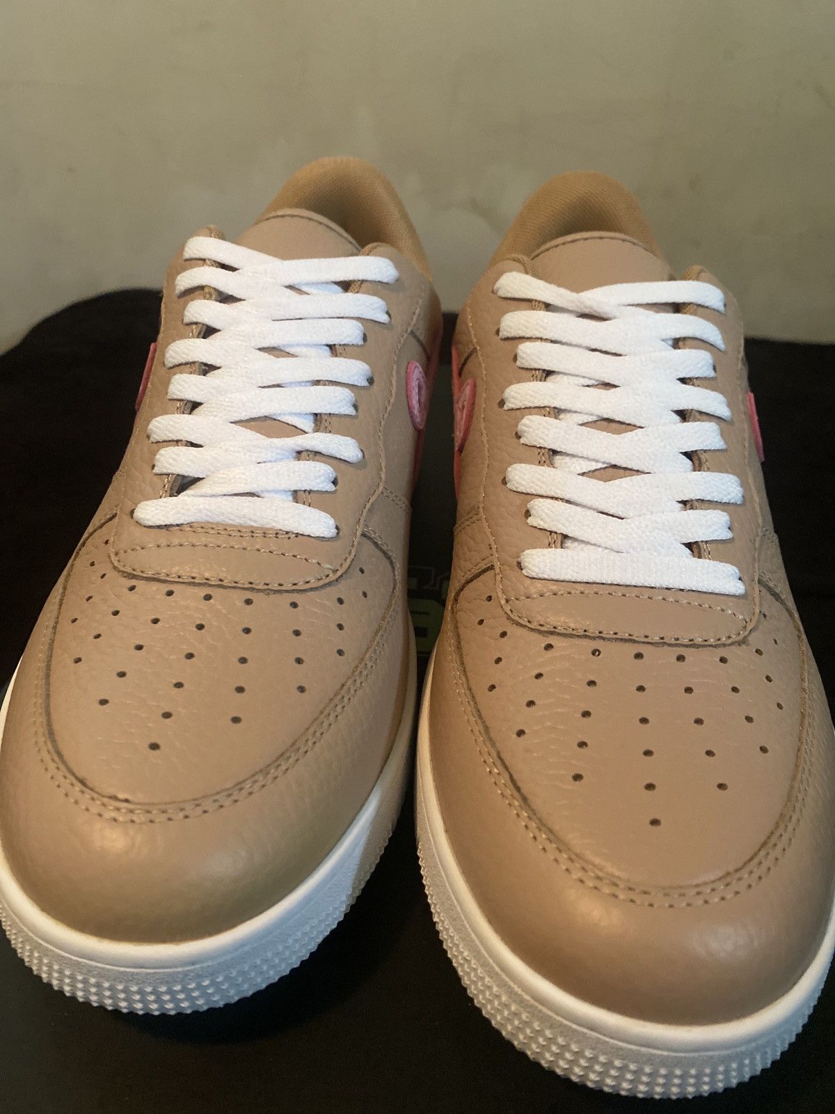 John Geiger John Geiger GF-01 Tan/Pink/White Size US 10 / EU 43 - 1 Thumbnail