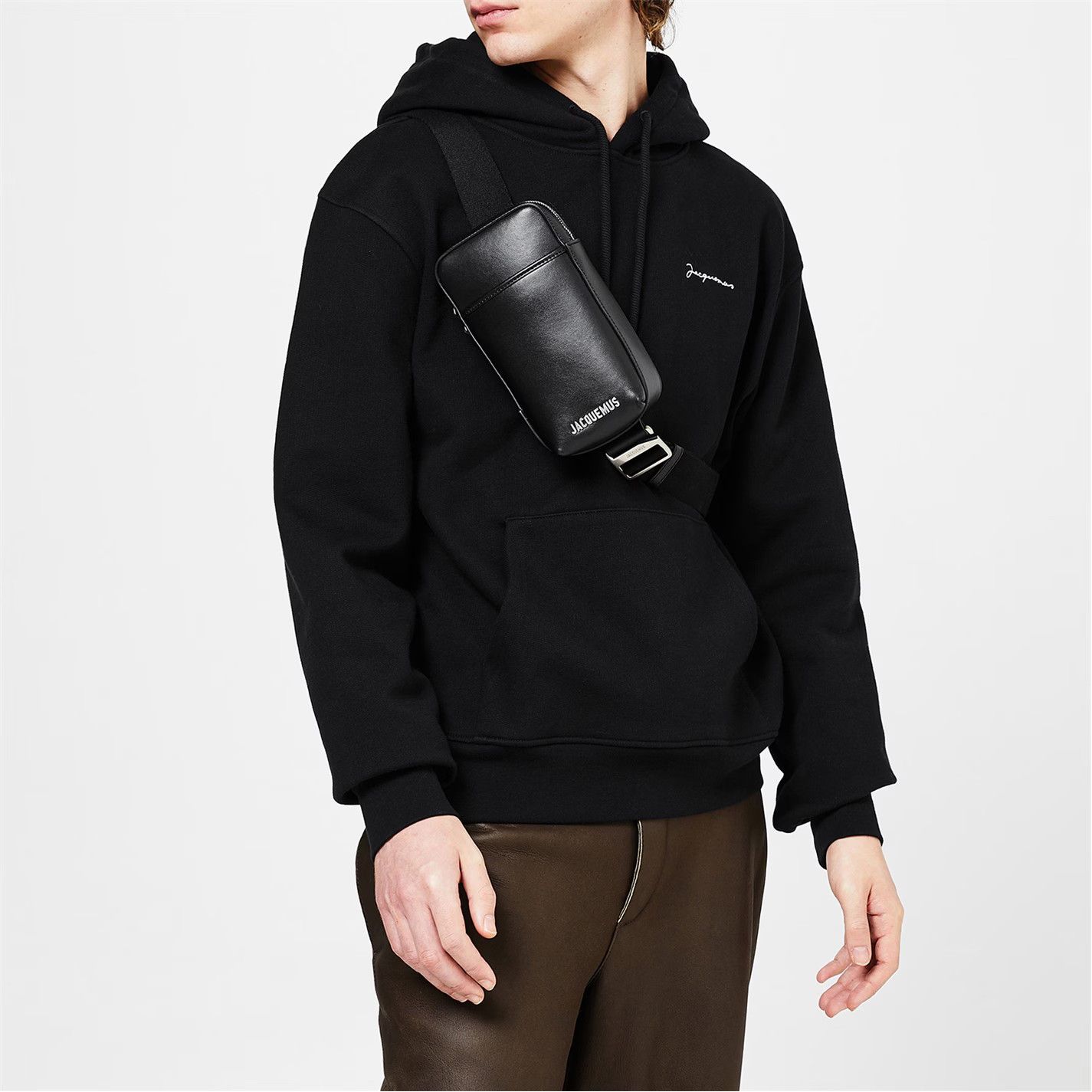 Jacquemus o1g2r1mq0426 Gros Grain Hoodie in Black Size US XXL / EU 58 / 5 - 2 Thumbnail