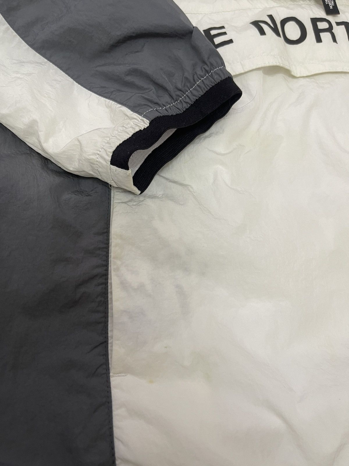 The North Face The North Face Spellout Anorak Jacket Size US M / EU 48-50 / 2 - 21 Thumbnail