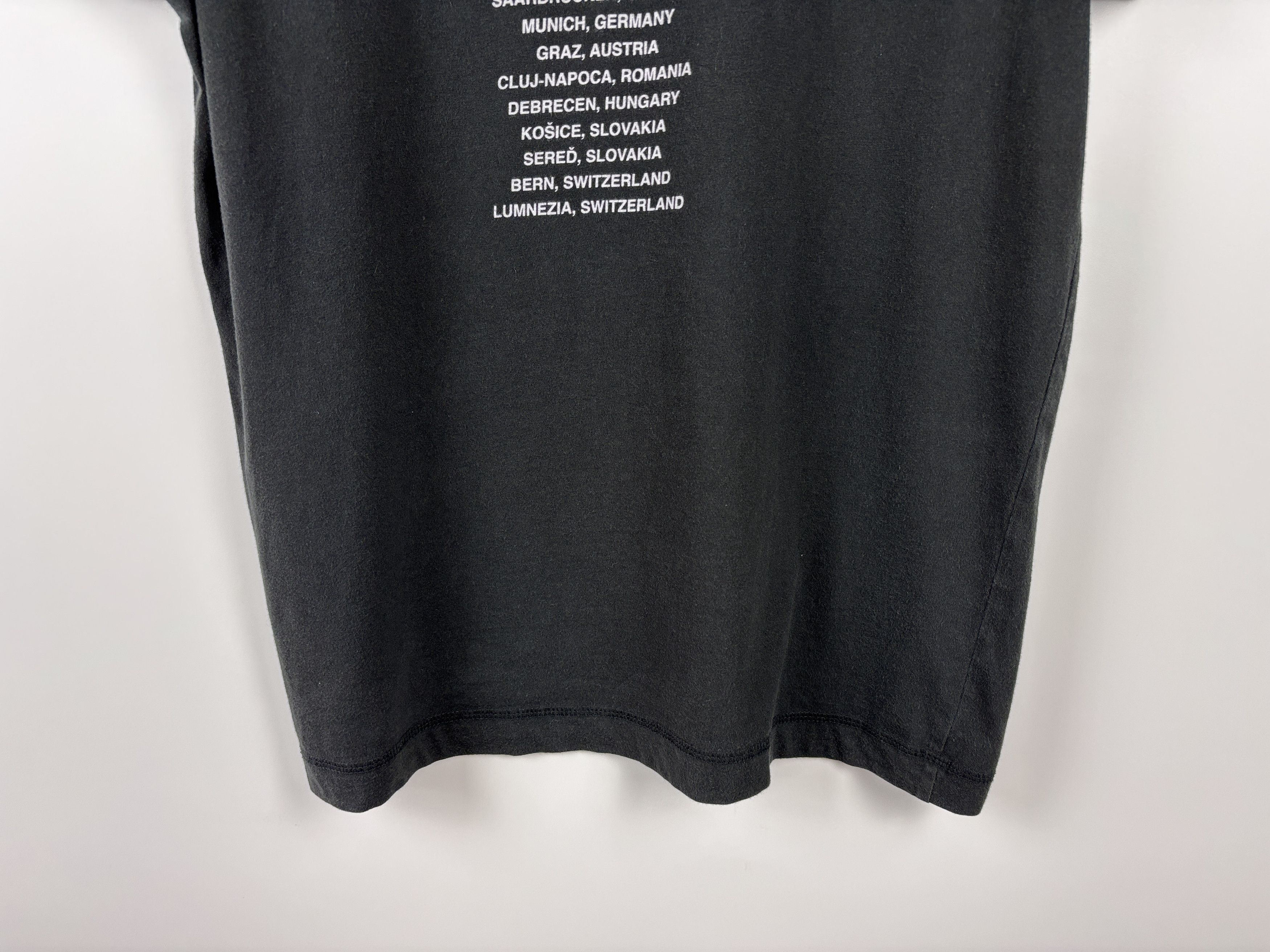Band Tees × Vintage Vintage Limp Bizkit Unfollow Tour Rock Band T-Shirt L Size US L / EU 52-54 / 3 - 7 Thumbnail