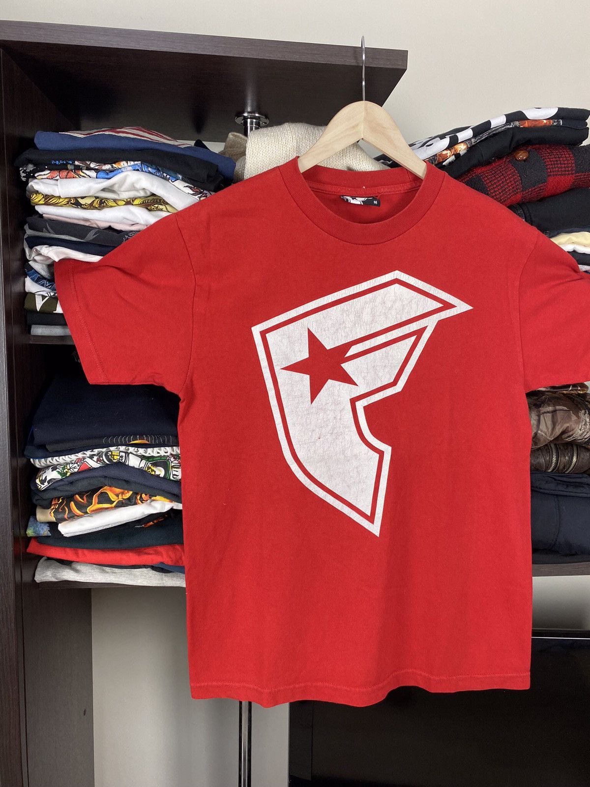 Famous Stars And Straps × Rogue Status × Vintage Vintage Y2K Rogue Status Famous Stars & Straps Tee Size US M / EU 48-50 / 2 - 2 Thumbnail