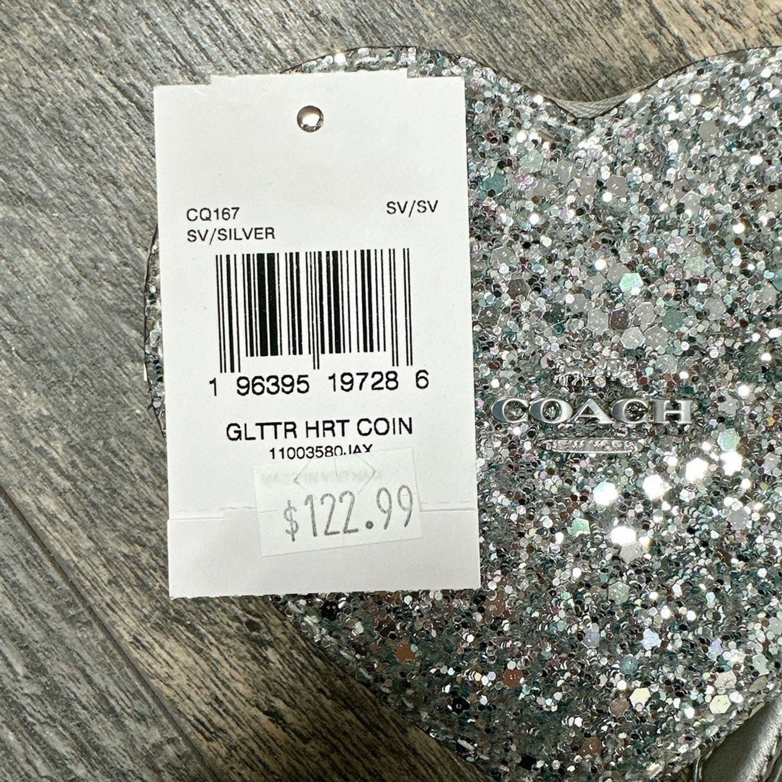 Coach Coach CQ167 Heart Coin Case IN Silver Size ONE SIZE - 6 Thumbnail