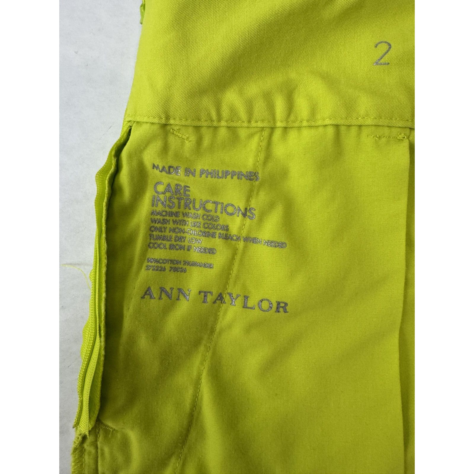 Ann Taylor Twee Ann Taylor City Short Mid Rise Yellow Chino Preppy 2 Size 26" / US 2 / IT 38 - 6 Thumbnail
